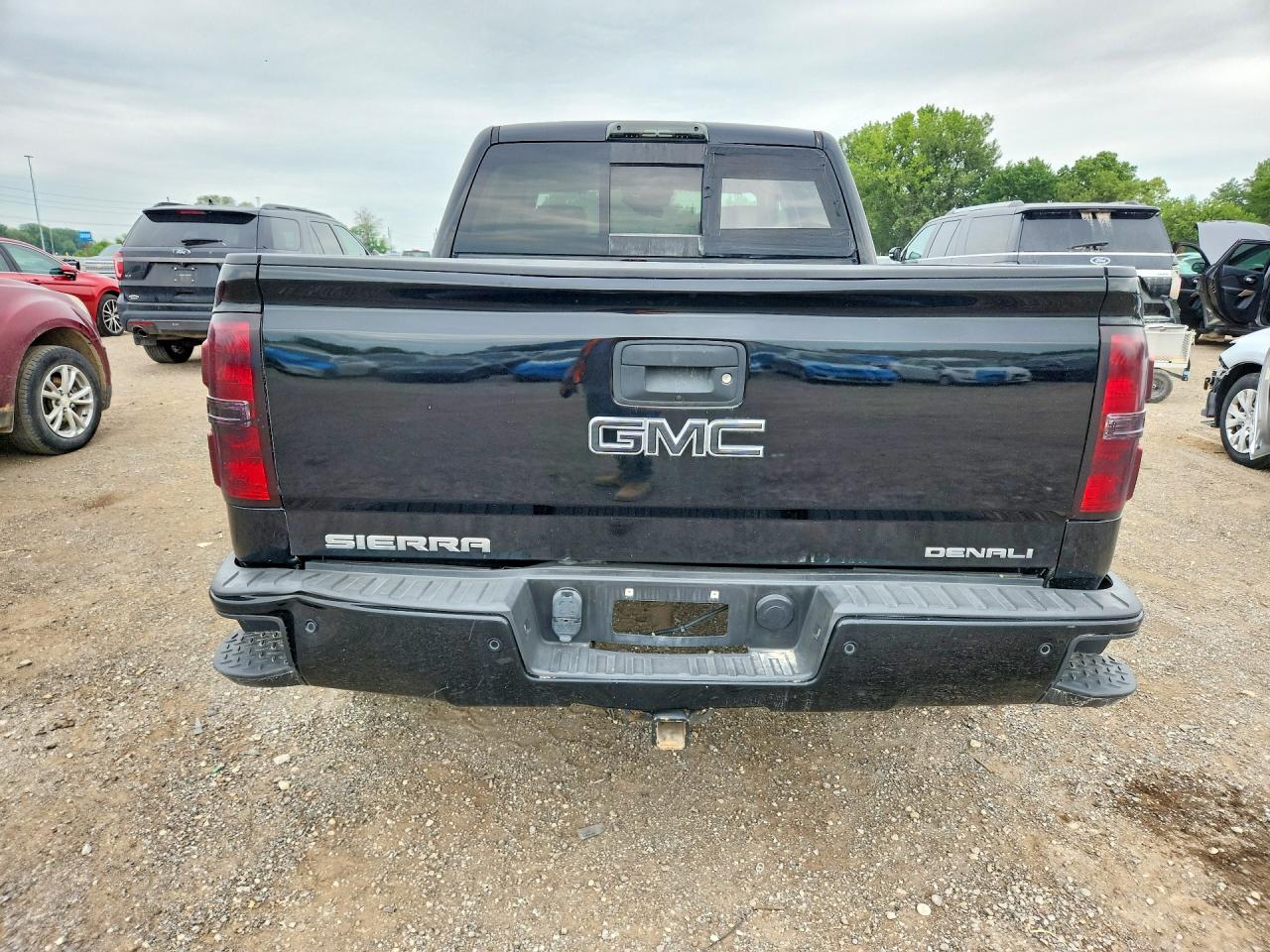 2015 Gmc Sierra K1500 Denali Black vin: 3GTU2WEC5FG385612
