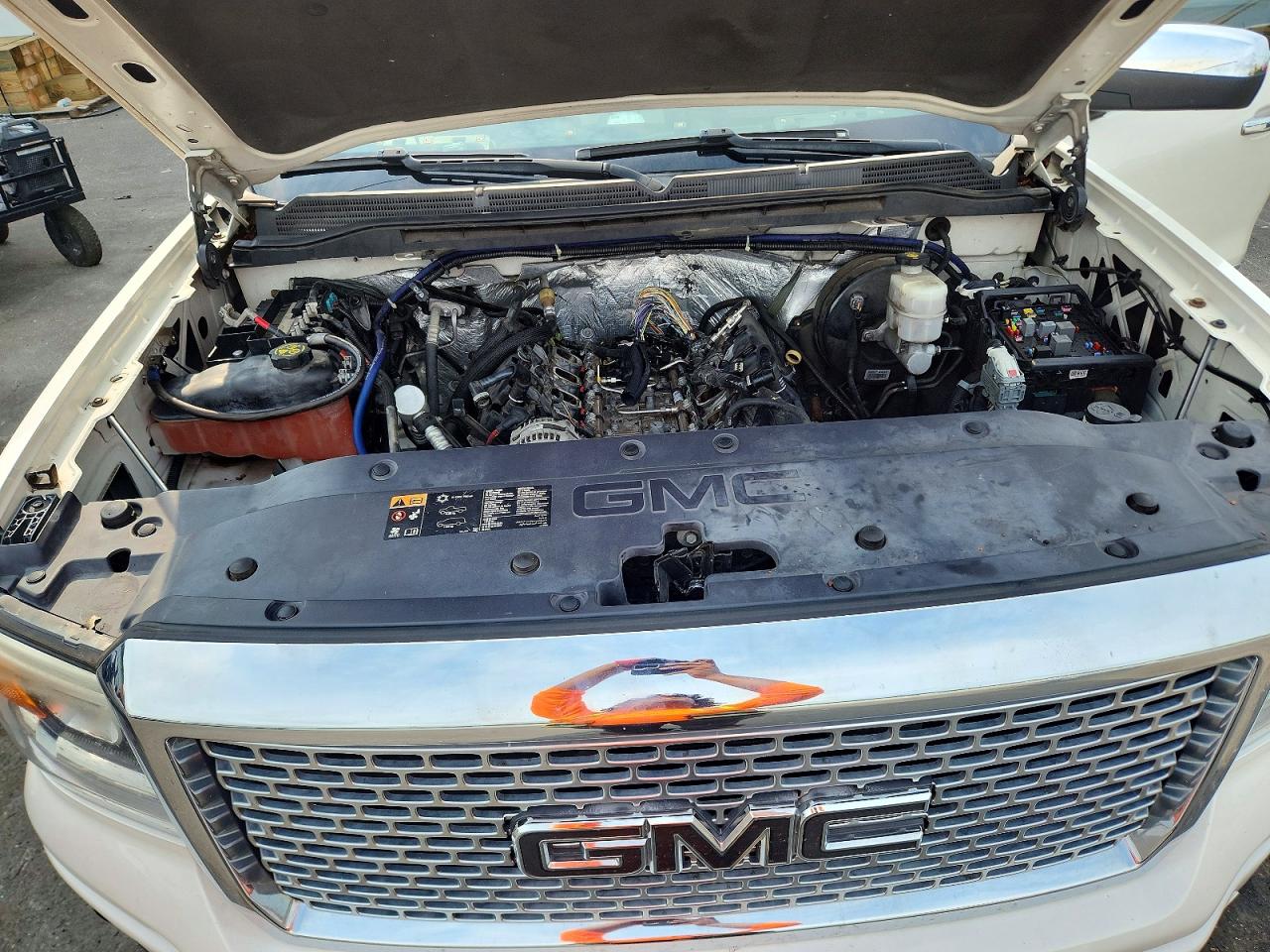 2015 Gmc Sierra K1500 Denali White vin: 3GTU2WECXFG113878