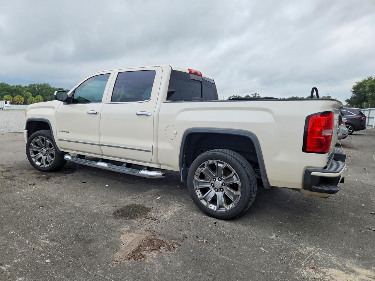 2015 Gmc Sierra K1500 Denali White vin: 3GTU2WECXFG113878