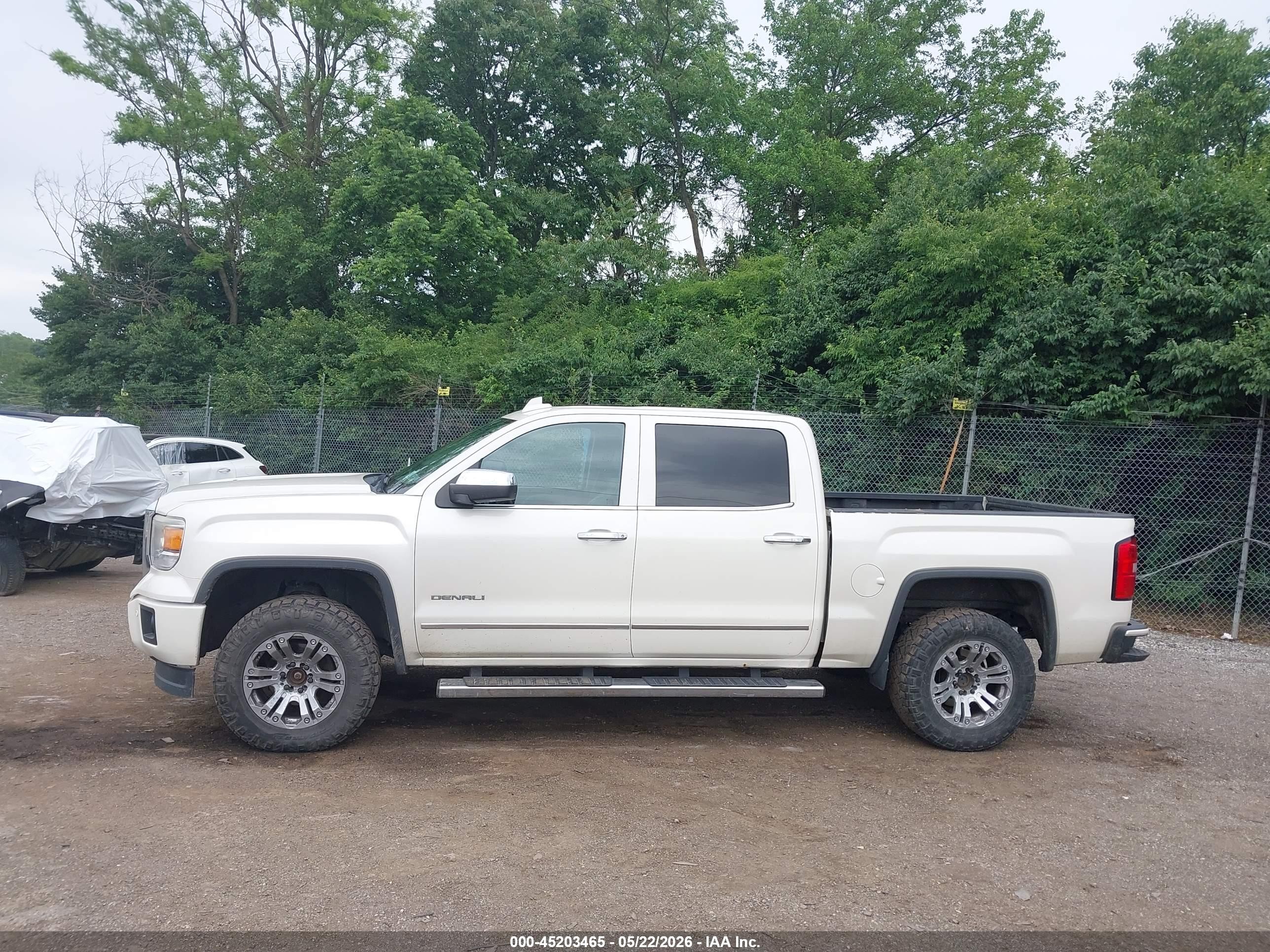 2015 Gmc Sierra K1500 Denali White vin: 3GTU2WEJ7FG374237