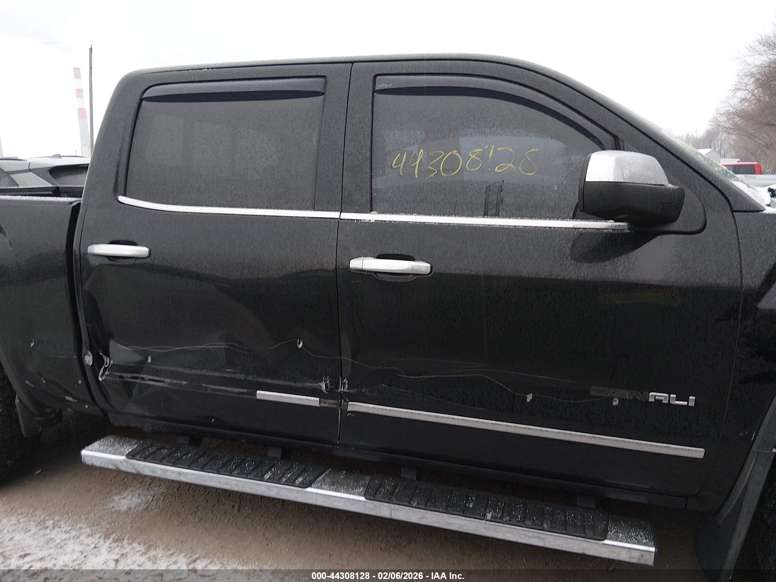 2015 Gmc Sierra 1500 Denali Черный vin: 3GTU2WEJ8FG267570