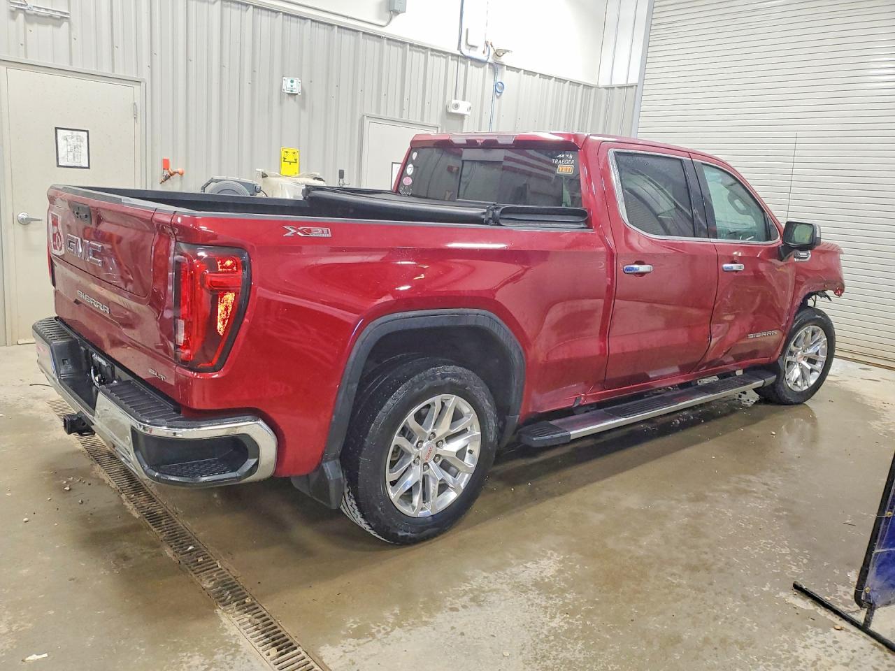 2020 Gmc Sierra K1500 Slt Red vin: 3GTU9DET3LG288677