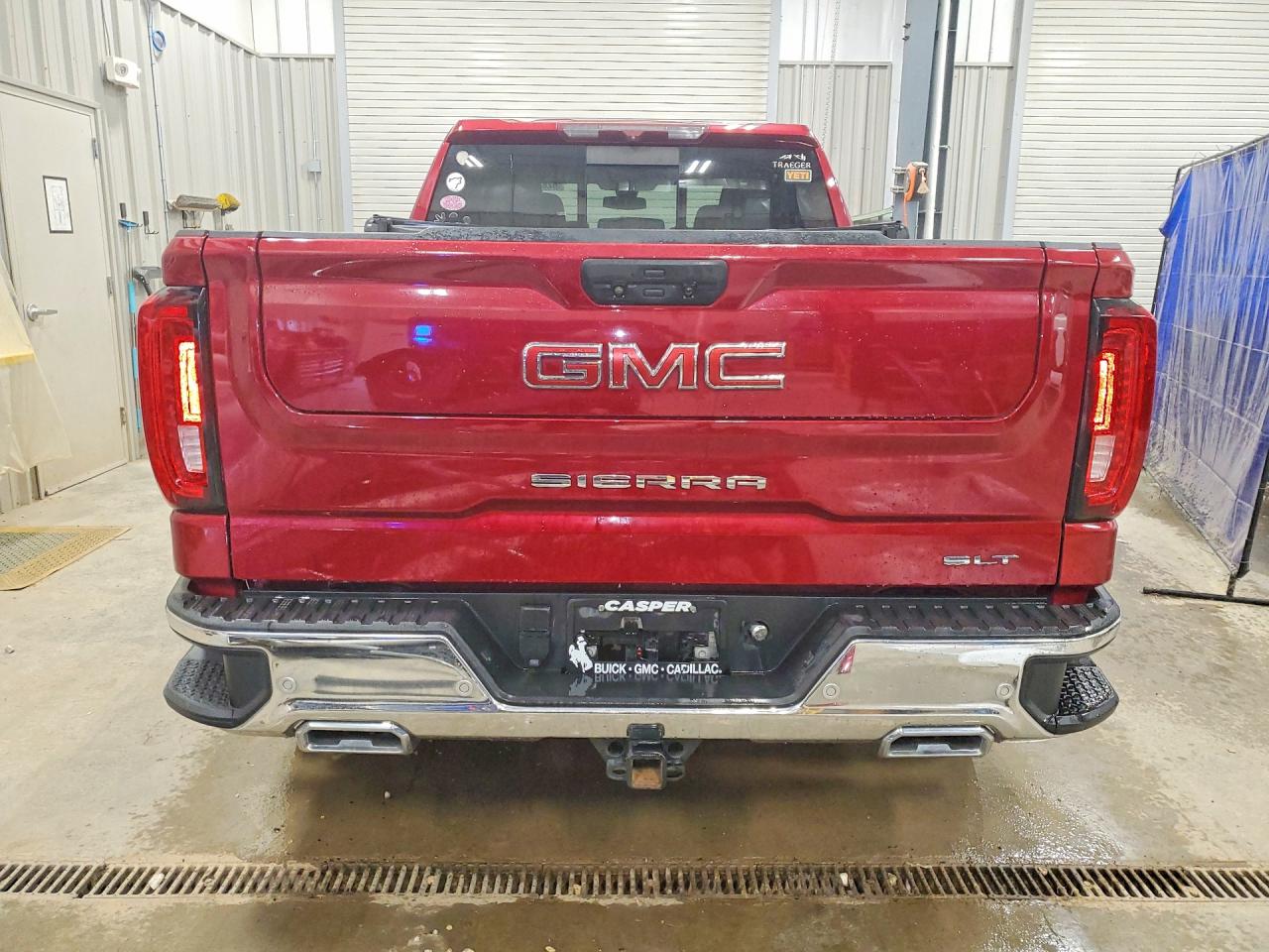 2020 Gmc Sierra K1500 Slt Red vin: 3GTU9DET3LG288677
