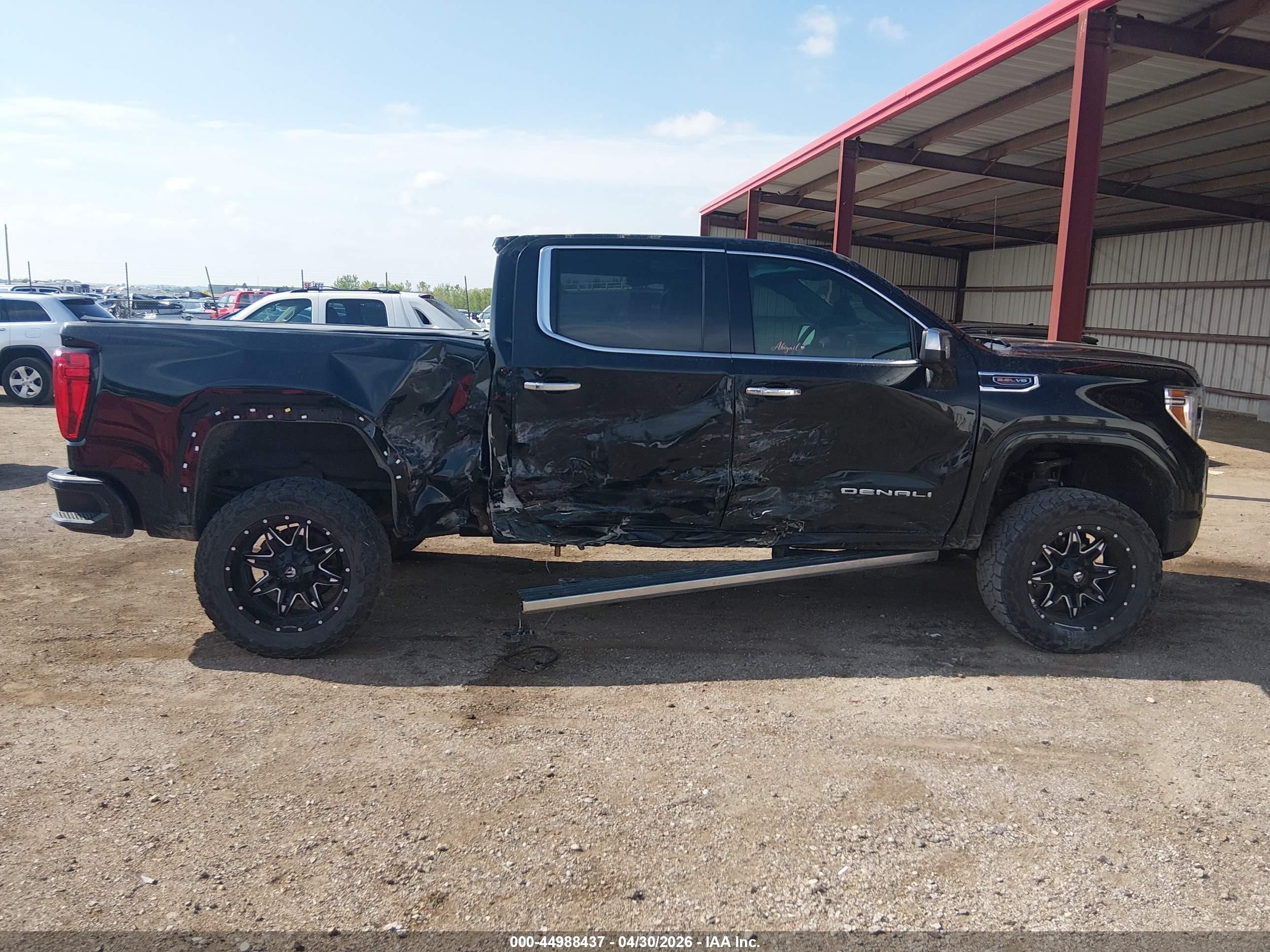2021 Gmc Sierra 1500 Denali Черный vin: 3GTU9FEL3MG114430