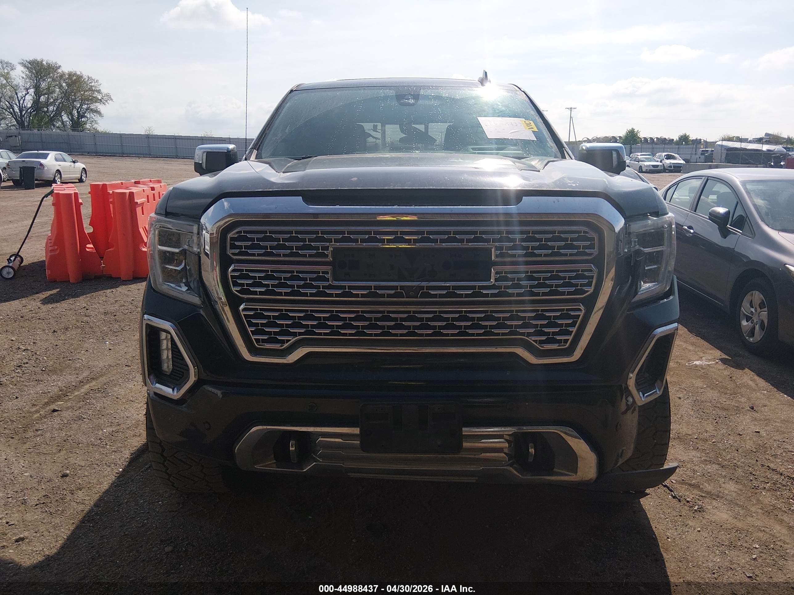 2021 Gmc Sierra 1500 Denali Черный vin: 3GTU9FEL3MG114430