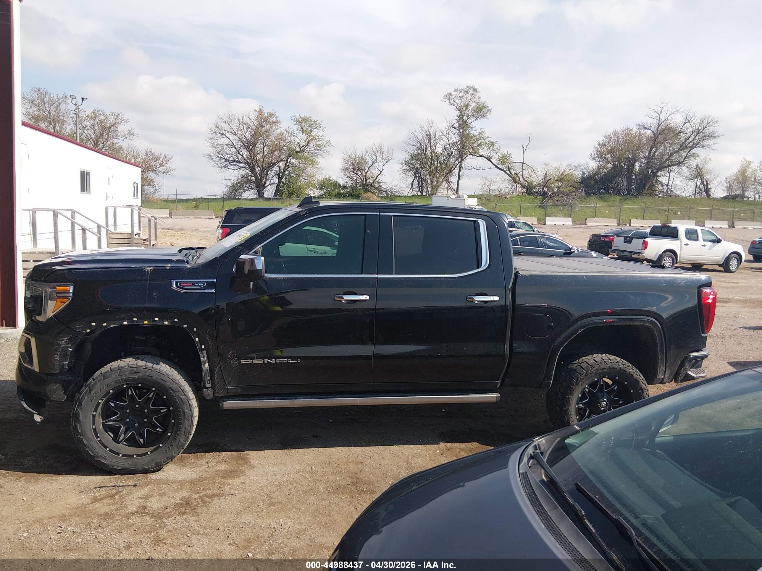 2021 Gmc Sierra 1500 Denali Черный vin: 3GTU9FEL3MG114430