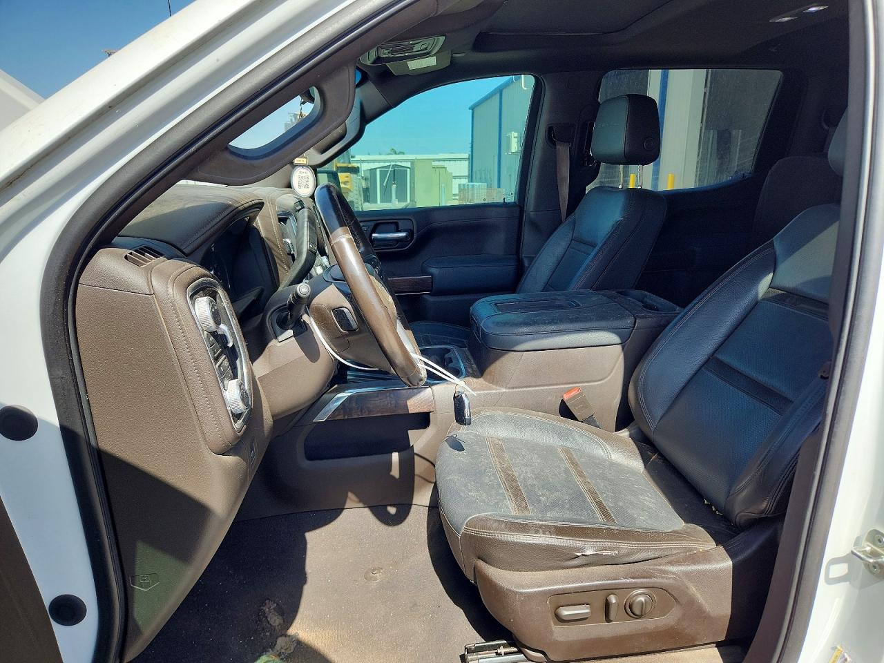 2020 Gmc Sierra K1500 Denali White vin: 3GTU9FEL8LG402135