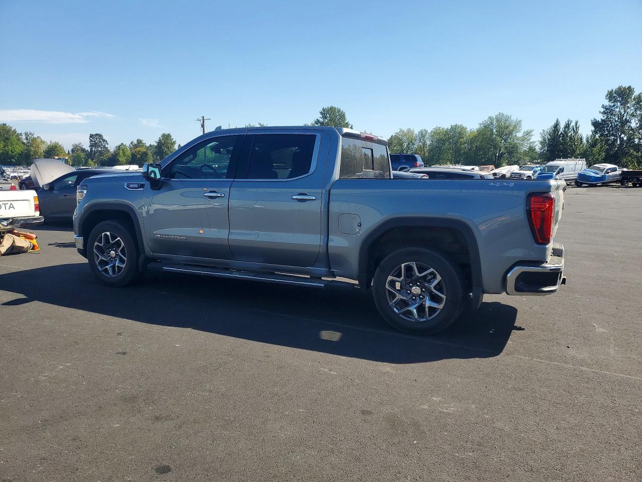 2026 Gmc Sierra K1500 Slt Silver vin: 3GTUUDE85TG220567