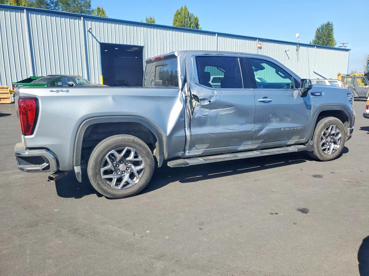 2026 Gmc Sierra K1500 Slt Silver vin: 3GTUUDE85TG220567