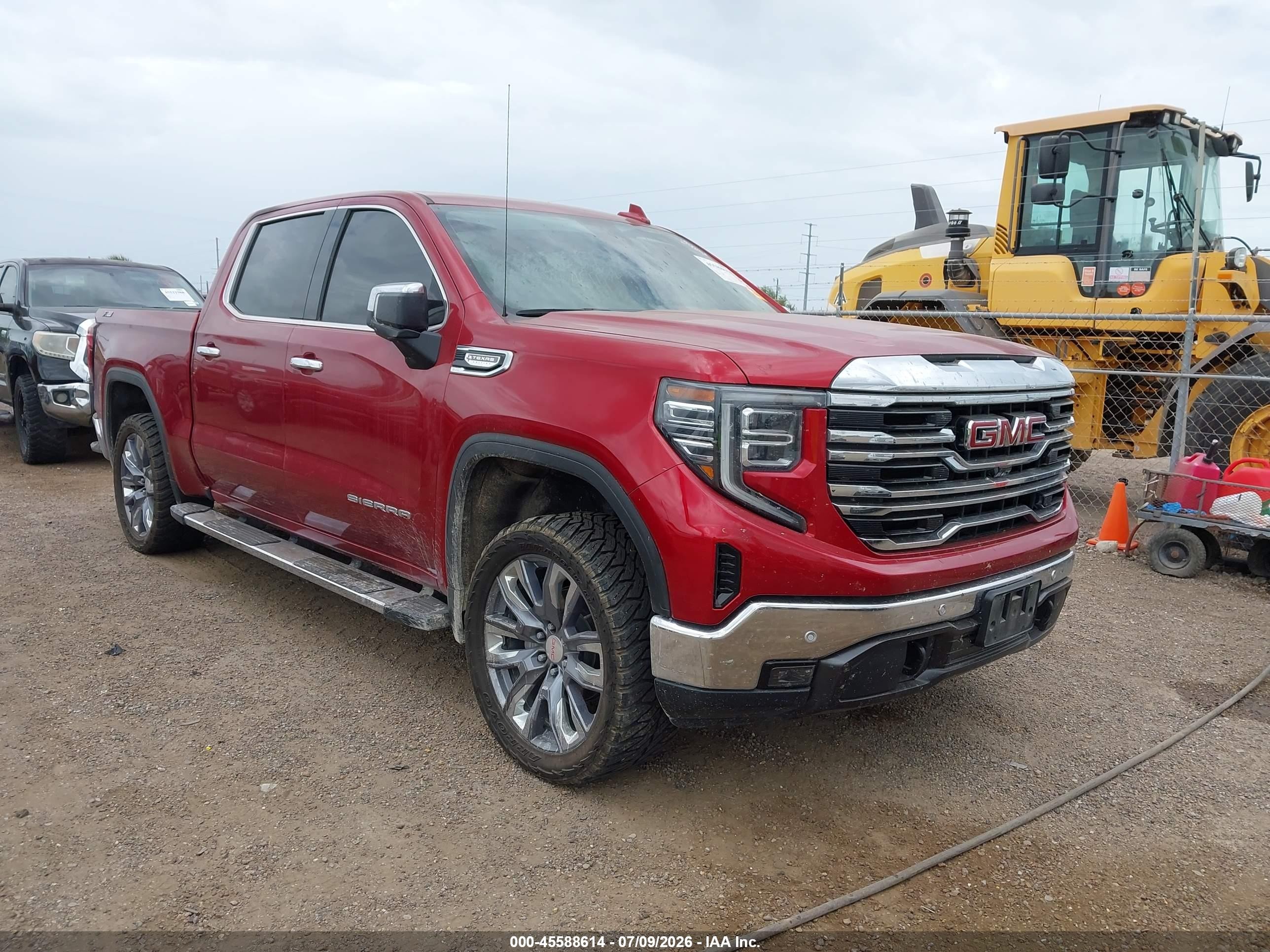 2025 Gmc Sierra 1500 4wd  Short Box Slt Красный vin: 3GTUUDED8SG174907