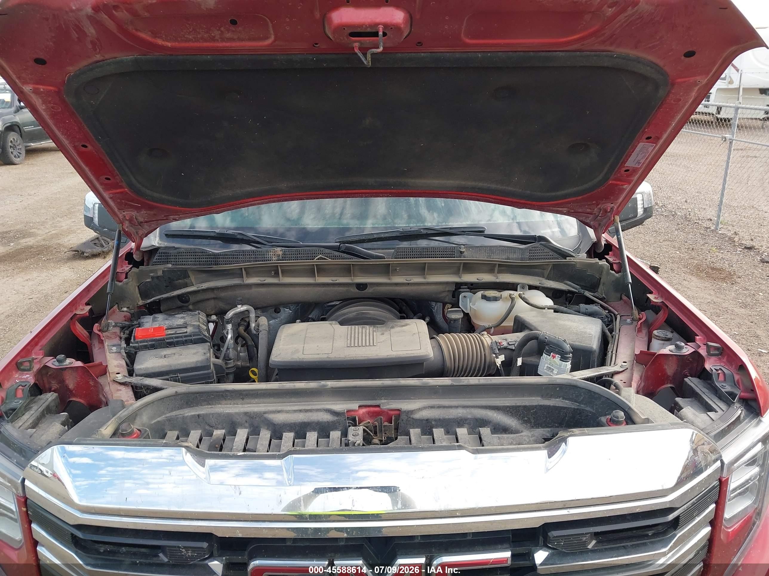 2025 Gmc Sierra 1500 4wd  Short Box Slt Красный vin: 3GTUUDED8SG174907