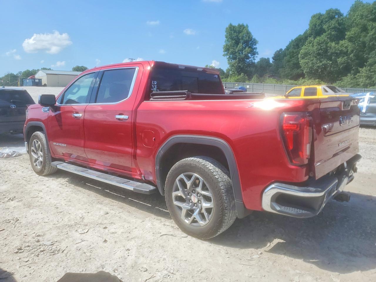 2025 Gmc Sierra K1500 Slt Red vin: 3GTUUDED9SG125716