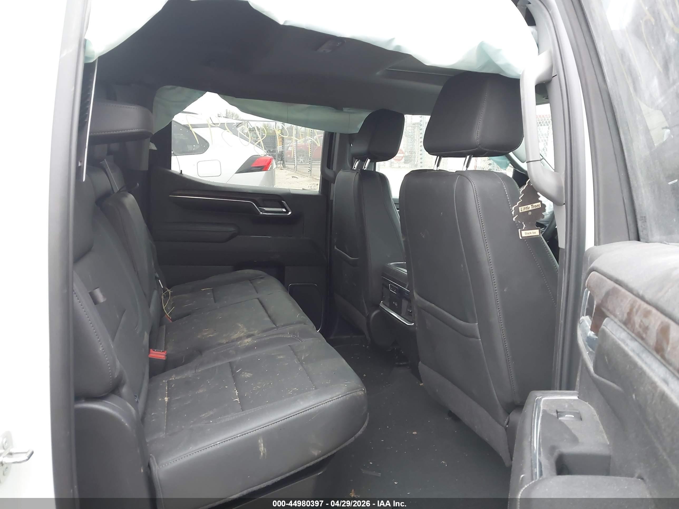 2024 Gmc Sierra 1500   White vin: 3GTUUDEL2RG303435