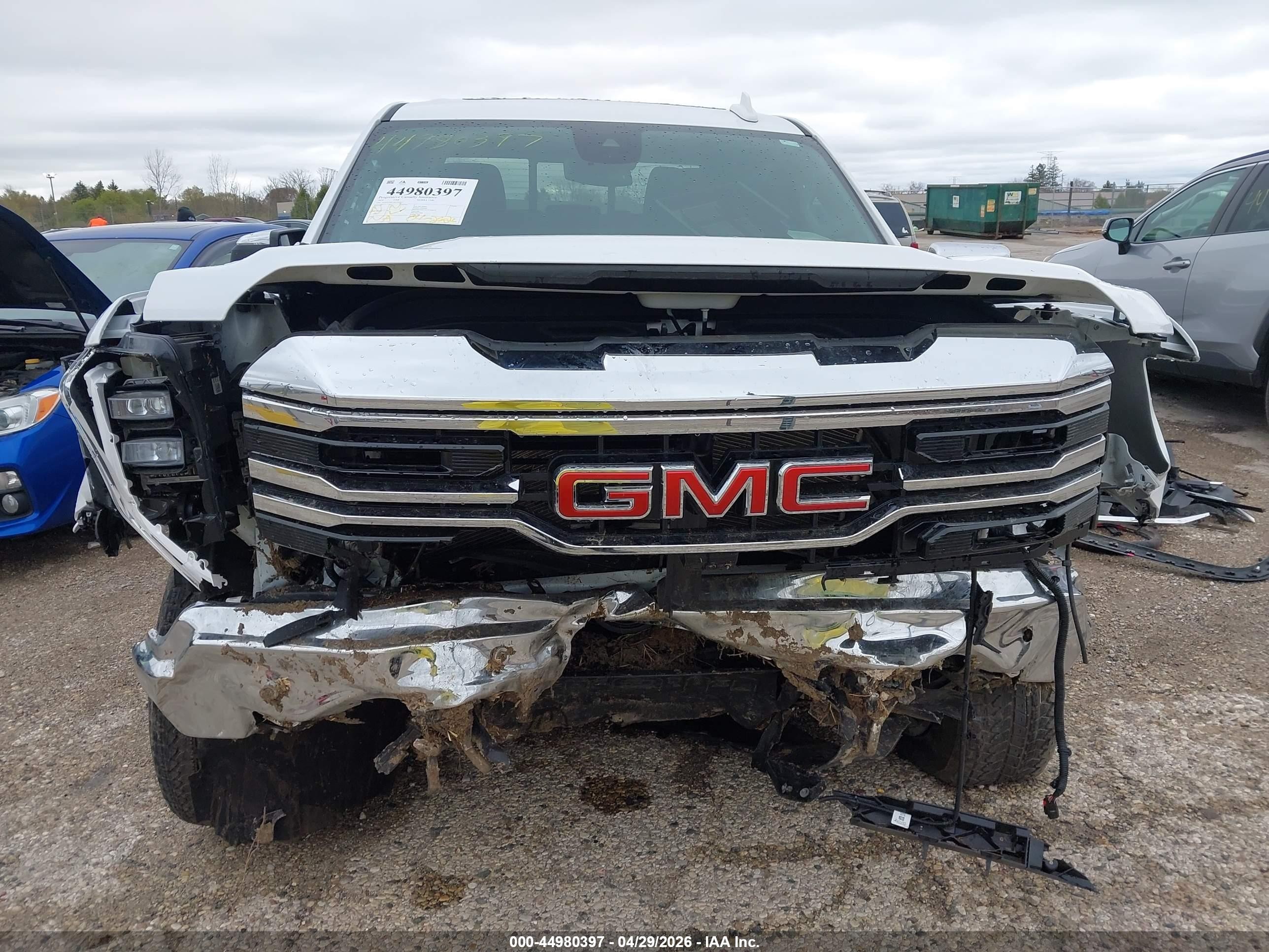 2024 Gmc Sierra 1500   White vin: 3GTUUDEL2RG303435