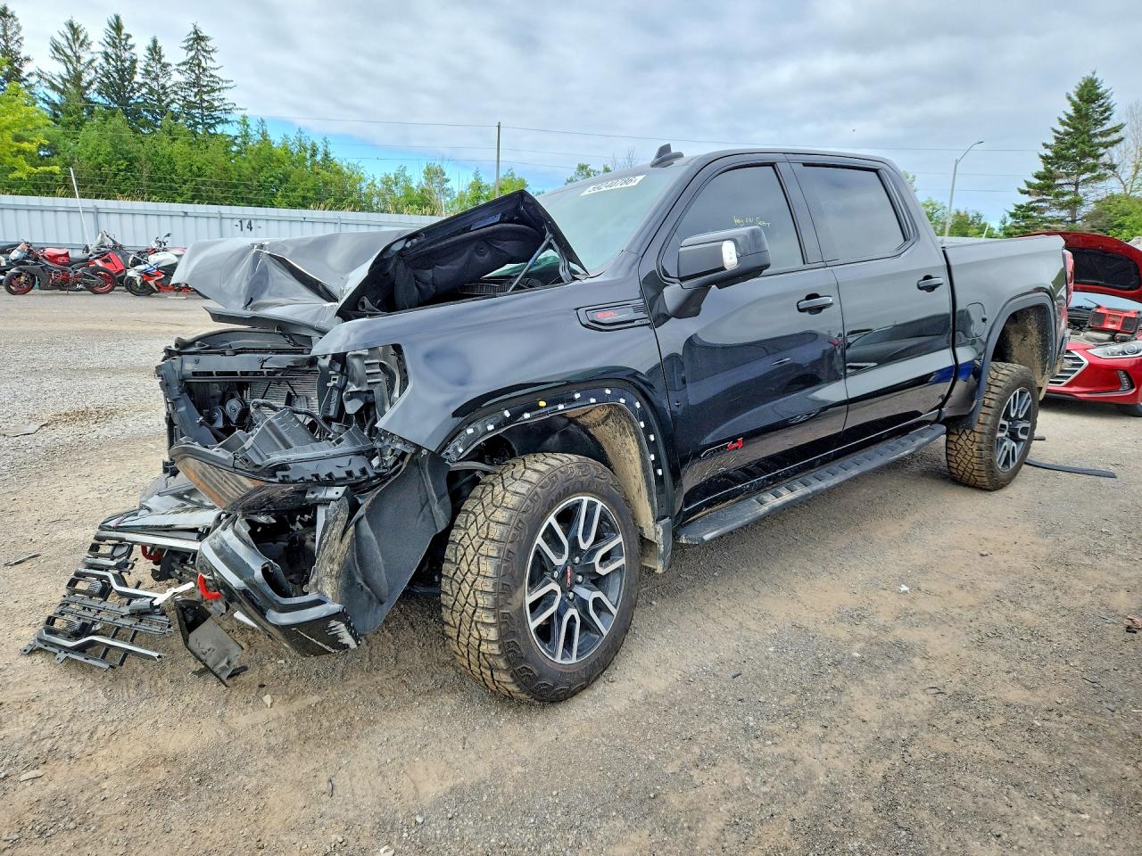 2026 Gmc Sierra K1500 At4 Черный vin: 3GTUUEELXTG148968