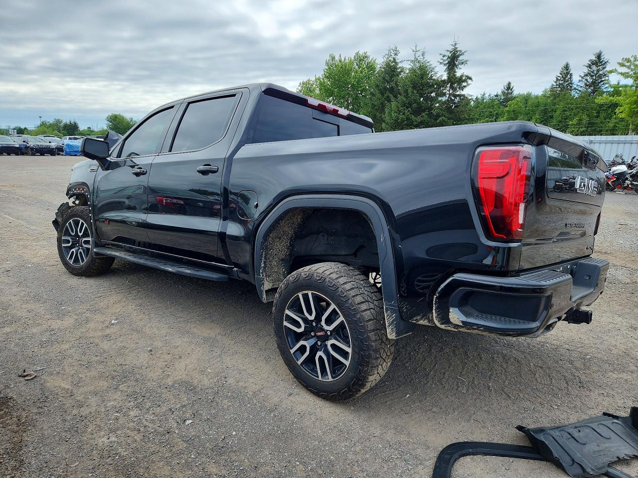 2026 Gmc Sierra K1500 At4 Черный vin: 3GTUUEELXTG148968