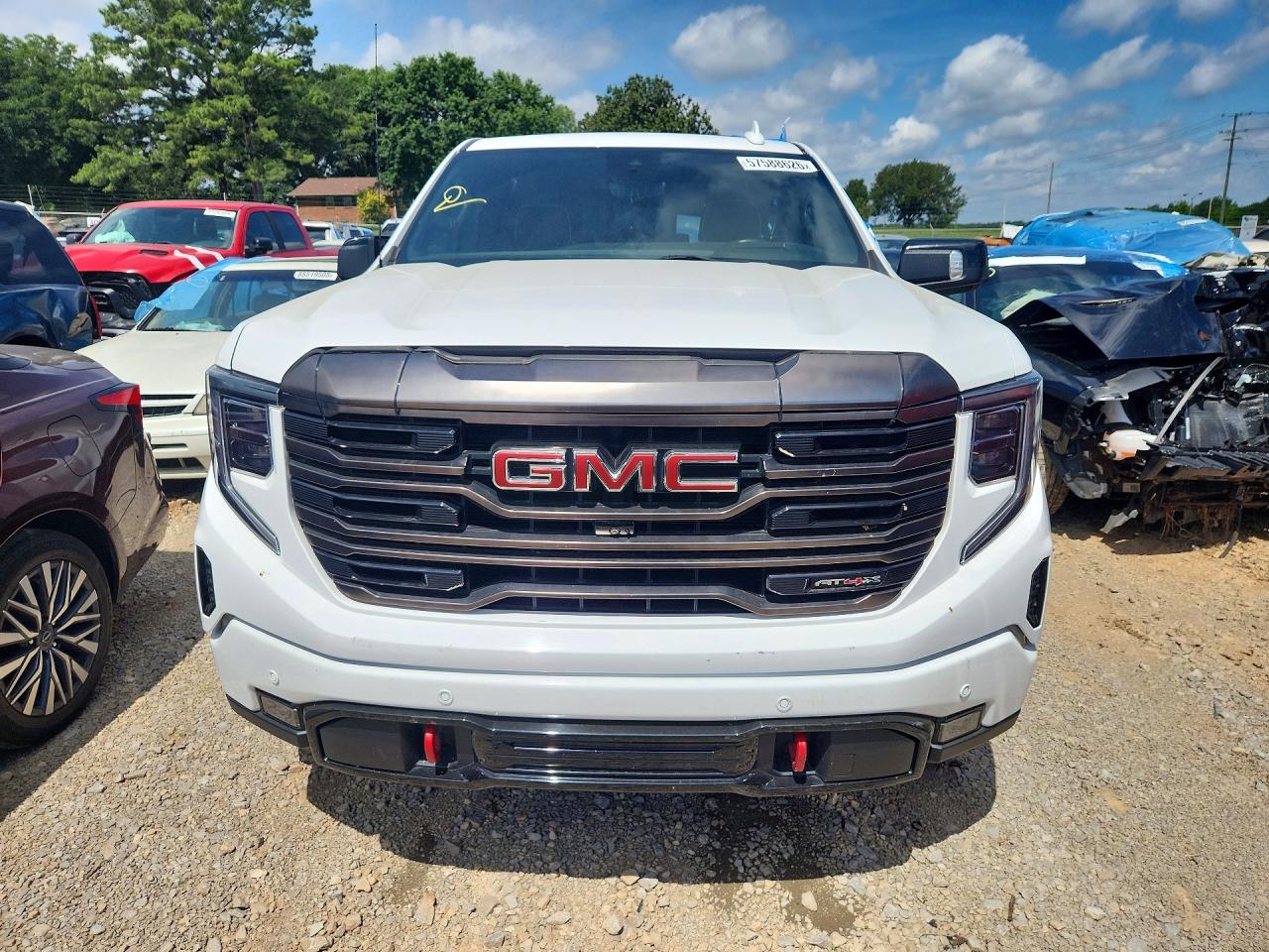 2022 Gmc Sierra K1500 At4x White vin: 3GTUUFEL3NG567320
