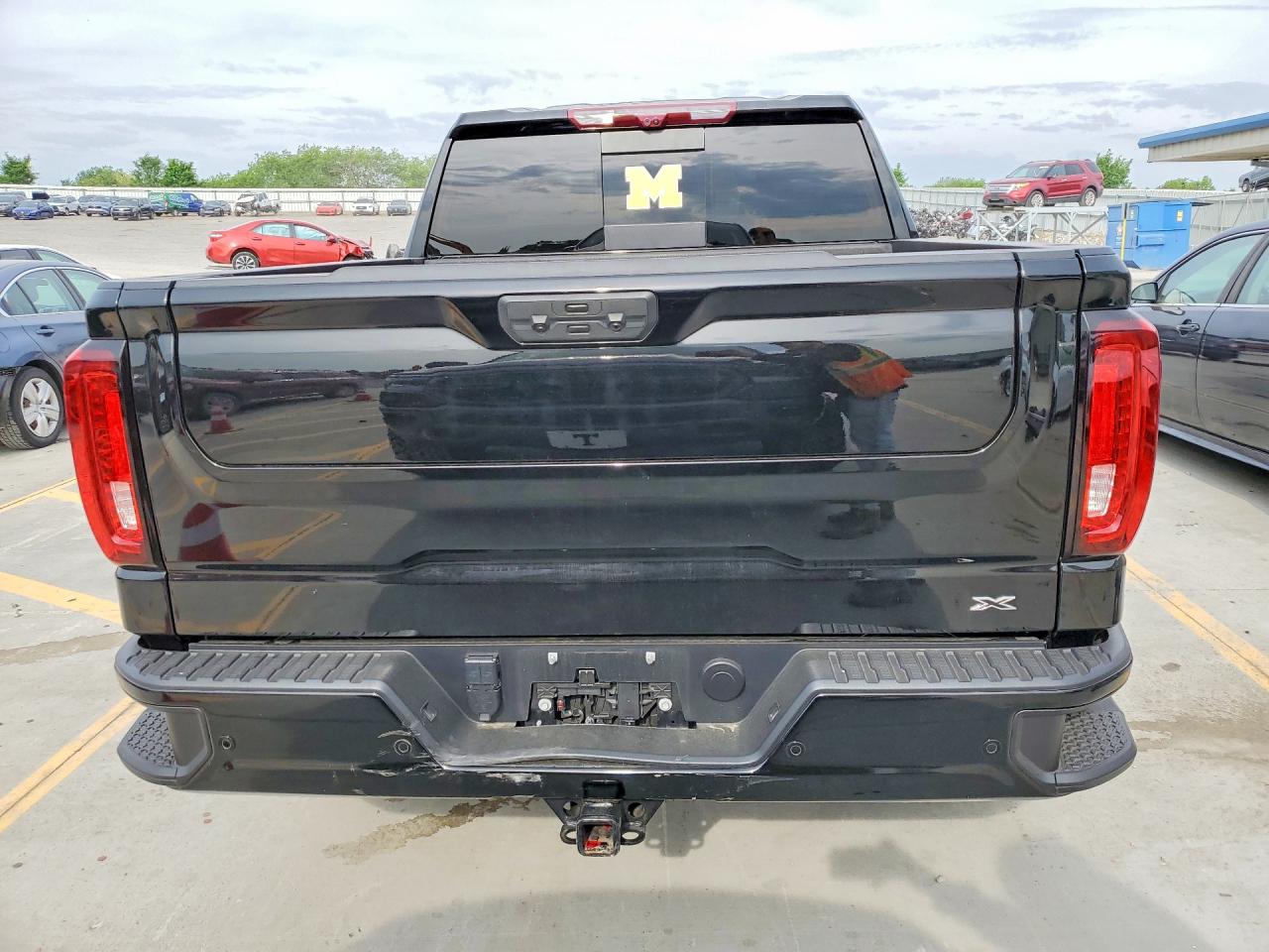 2025 Gmc Sierra K1500 At4x Черный vin: 3GTUUFEL7SG151783