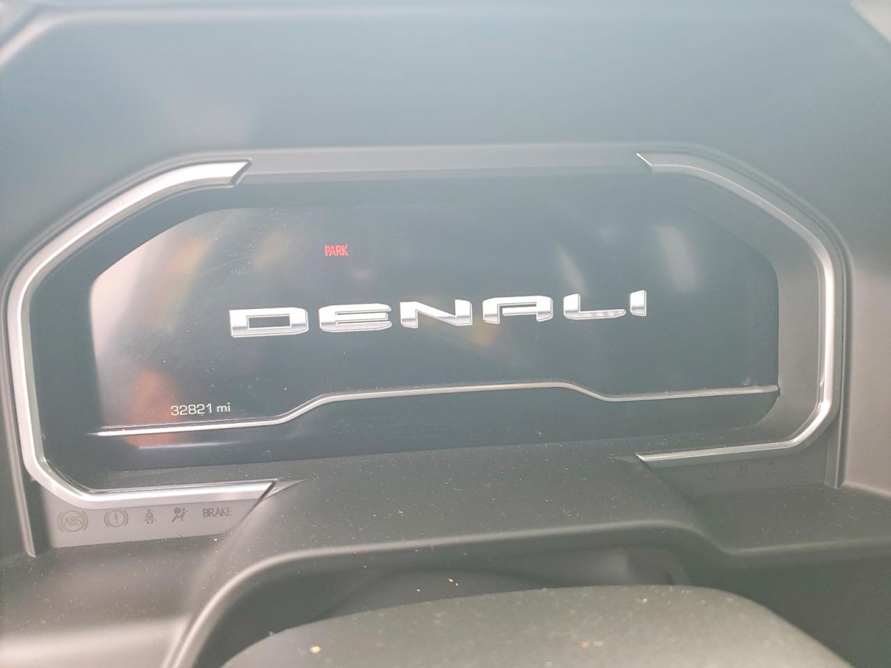 2022 Gmc Sierra K1500 Denali White vin: 3GTUUGEL2NG652610