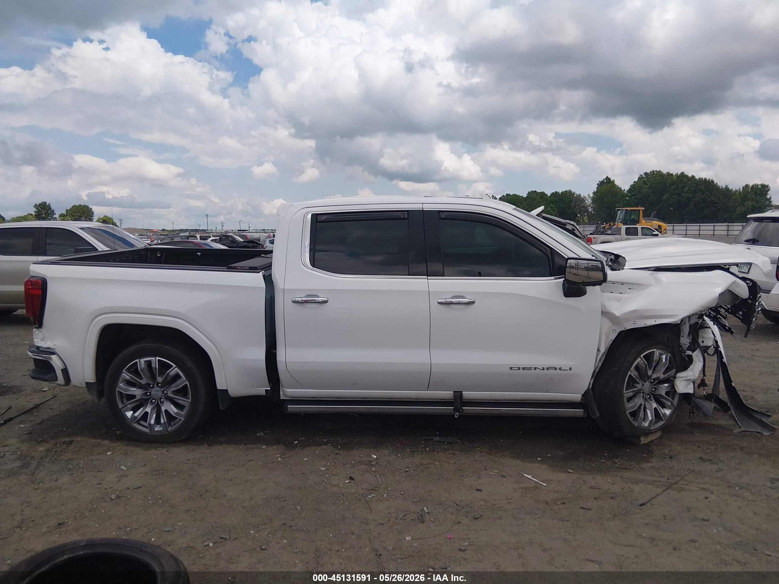 2023 Gmc Sierra 1500 4wd  Short Box Denali White vin: 3GTUUGEL4PG301121
