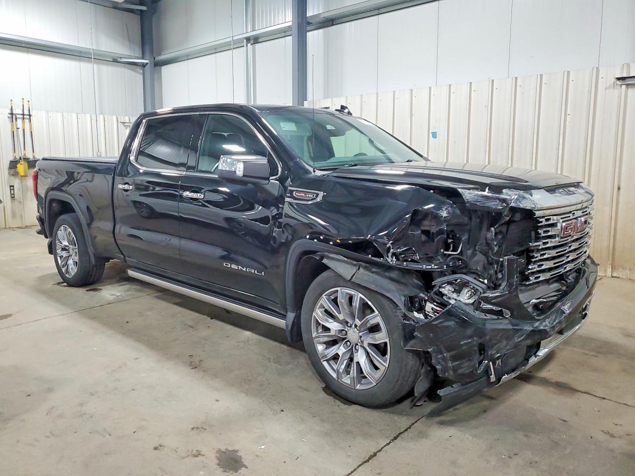 2022 Gmc Sierra K1500 Denali Черный vin: 3GTUUGEL9NG505328