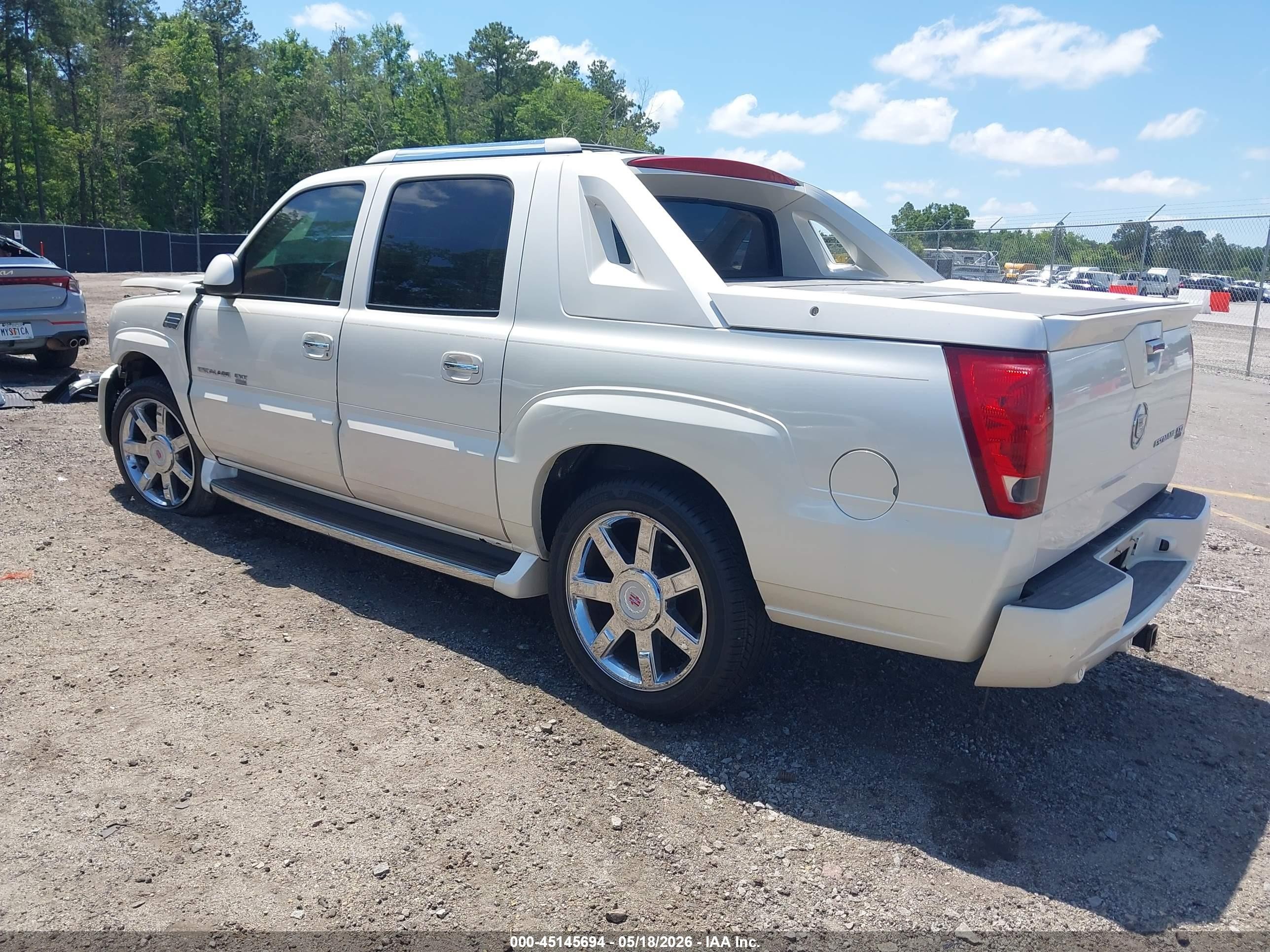 2002 Cadillac Escalade Ext Standard Cream vin: 3GYEK63N62G274354
