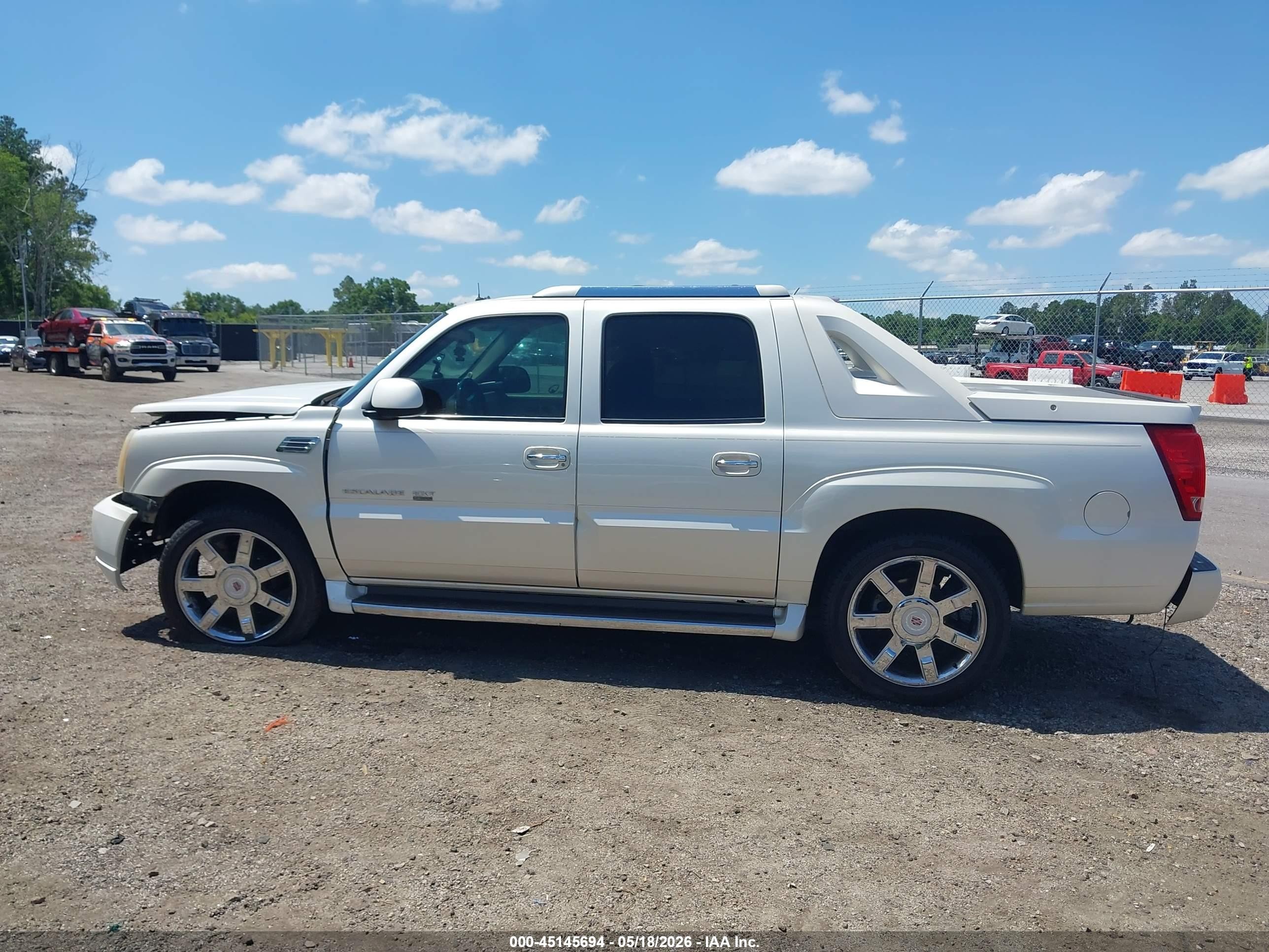 2002 Cadillac Escalade Ext Standard Cream vin: 3GYEK63N62G274354