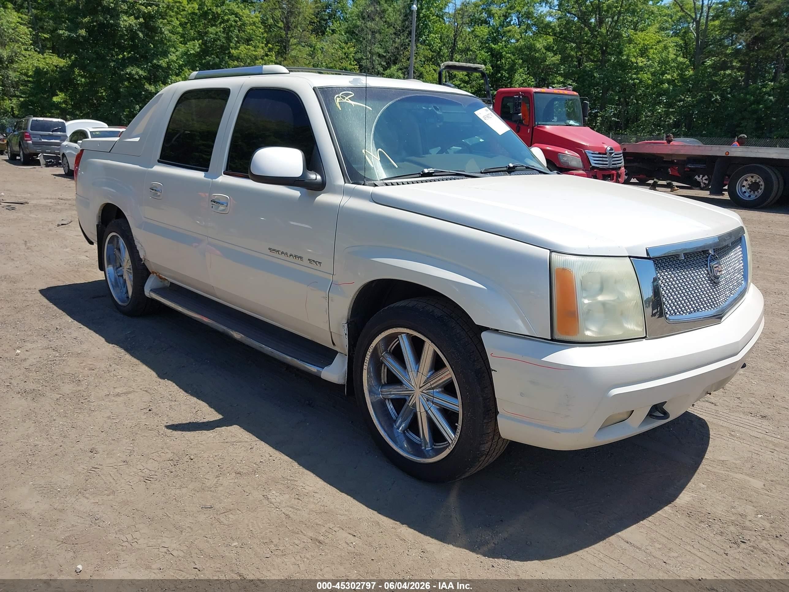 2003 Cadillac Escalade Ext Standard White vin: 3GYEK63N83G123713