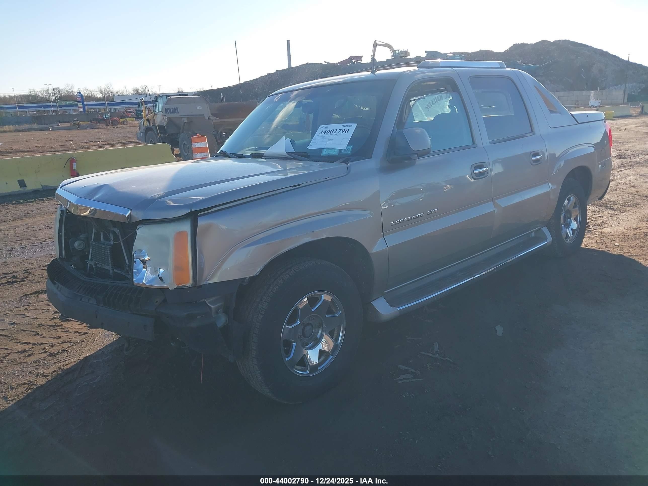 2002 Cadillac Escalade Ext Standard Gold vin: 3GYEK63N92G241963