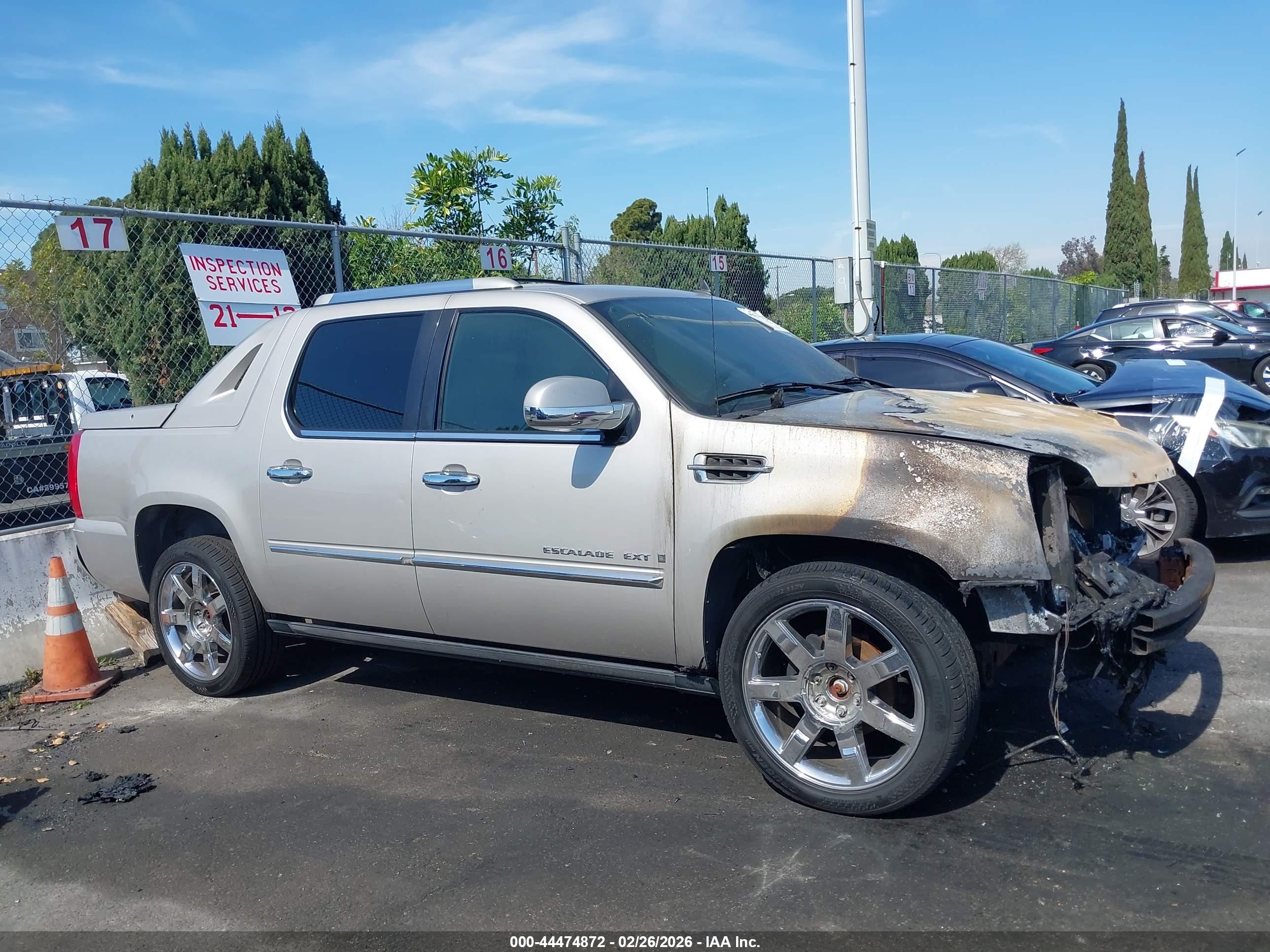 2007 Cadillac Escalade Ext Standard Gold vin: 3GYFK62807G217753