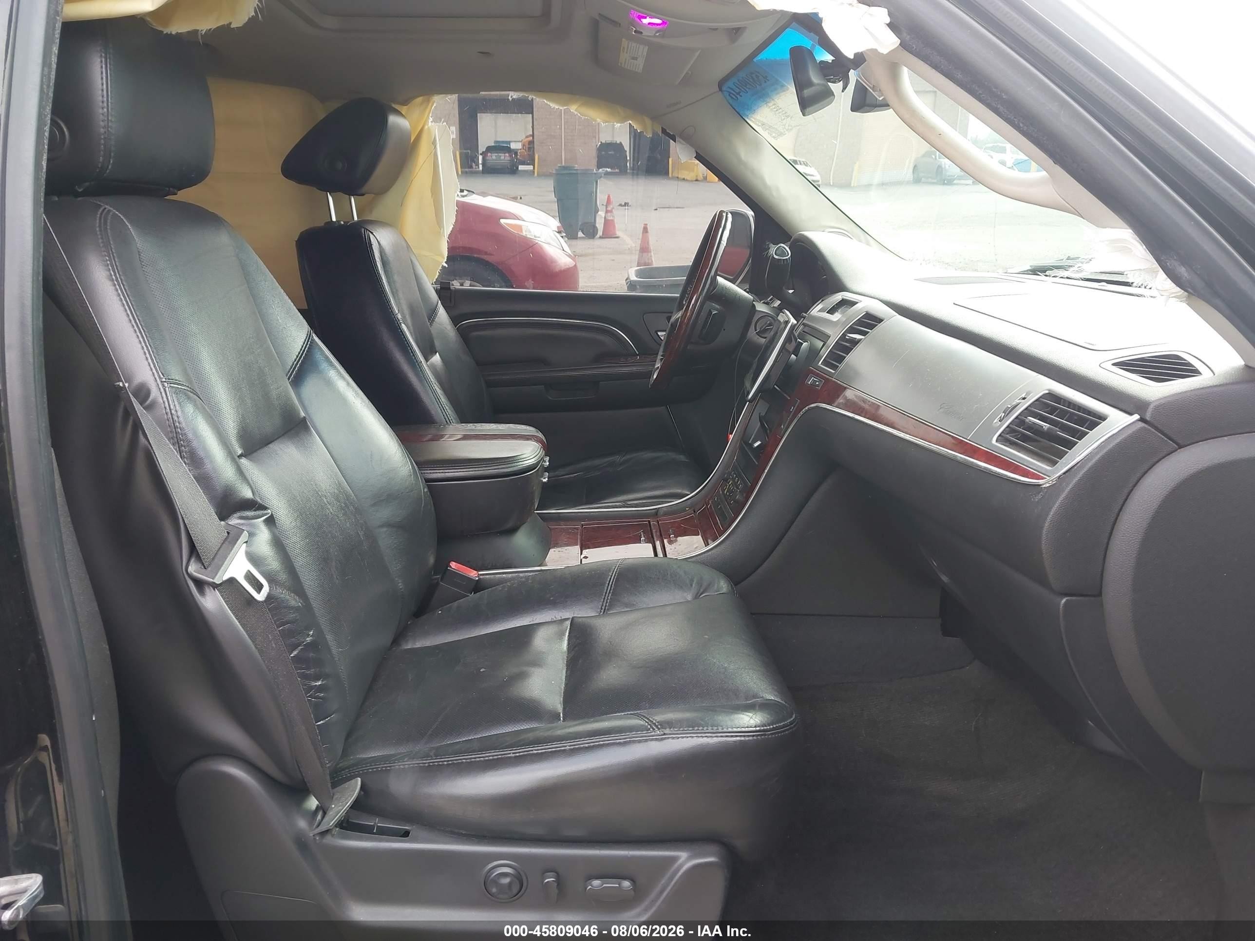 2007 Cadillac Escalade Ext   Black vin: 3GYFK62837G197353