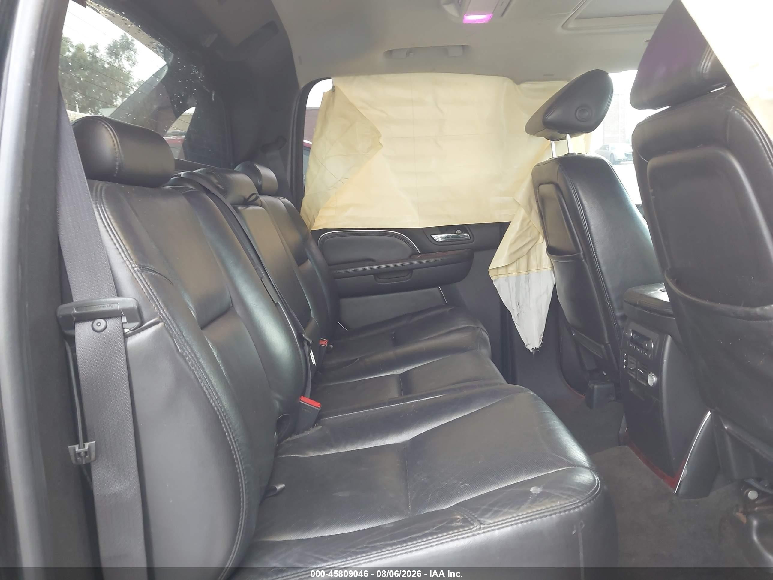 2007 Cadillac Escalade Ext   Black vin: 3GYFK62837G197353