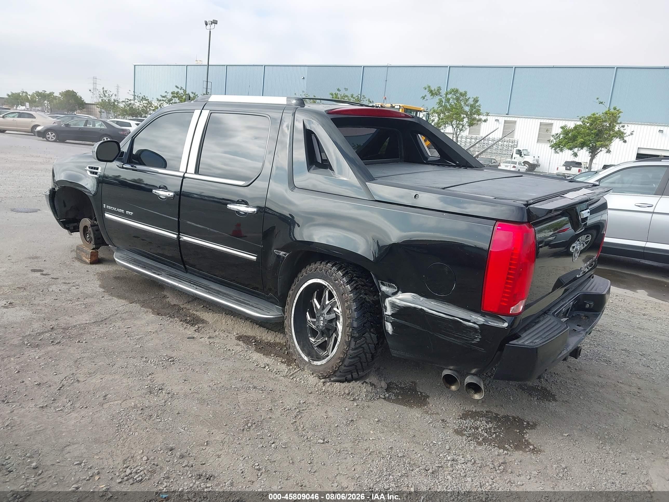 2007 Cadillac Escalade Ext   Black vin: 3GYFK62837G197353