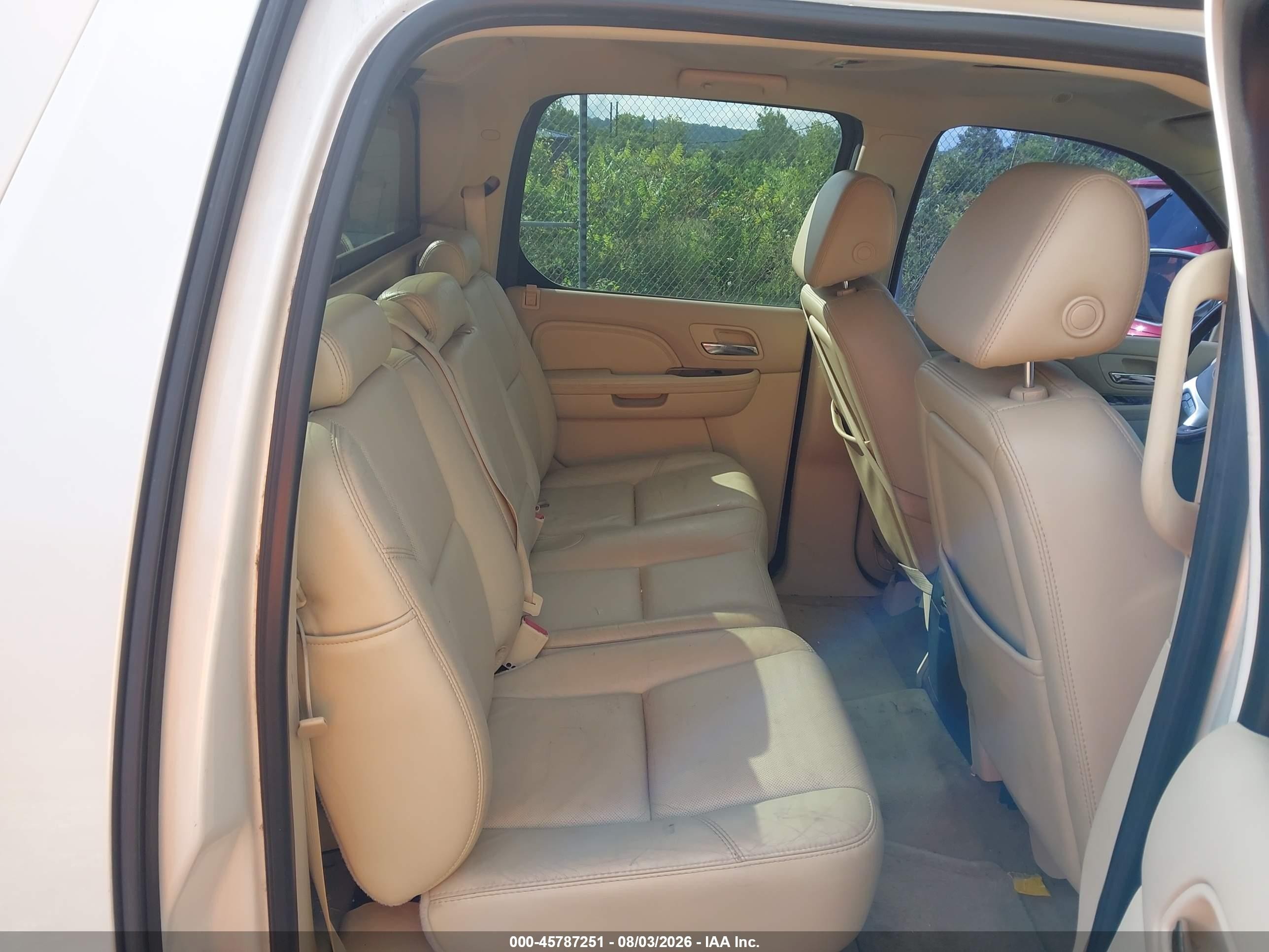 2007 Cadillac Escalade Ext Standard White vin: 3GYFK62867G133162