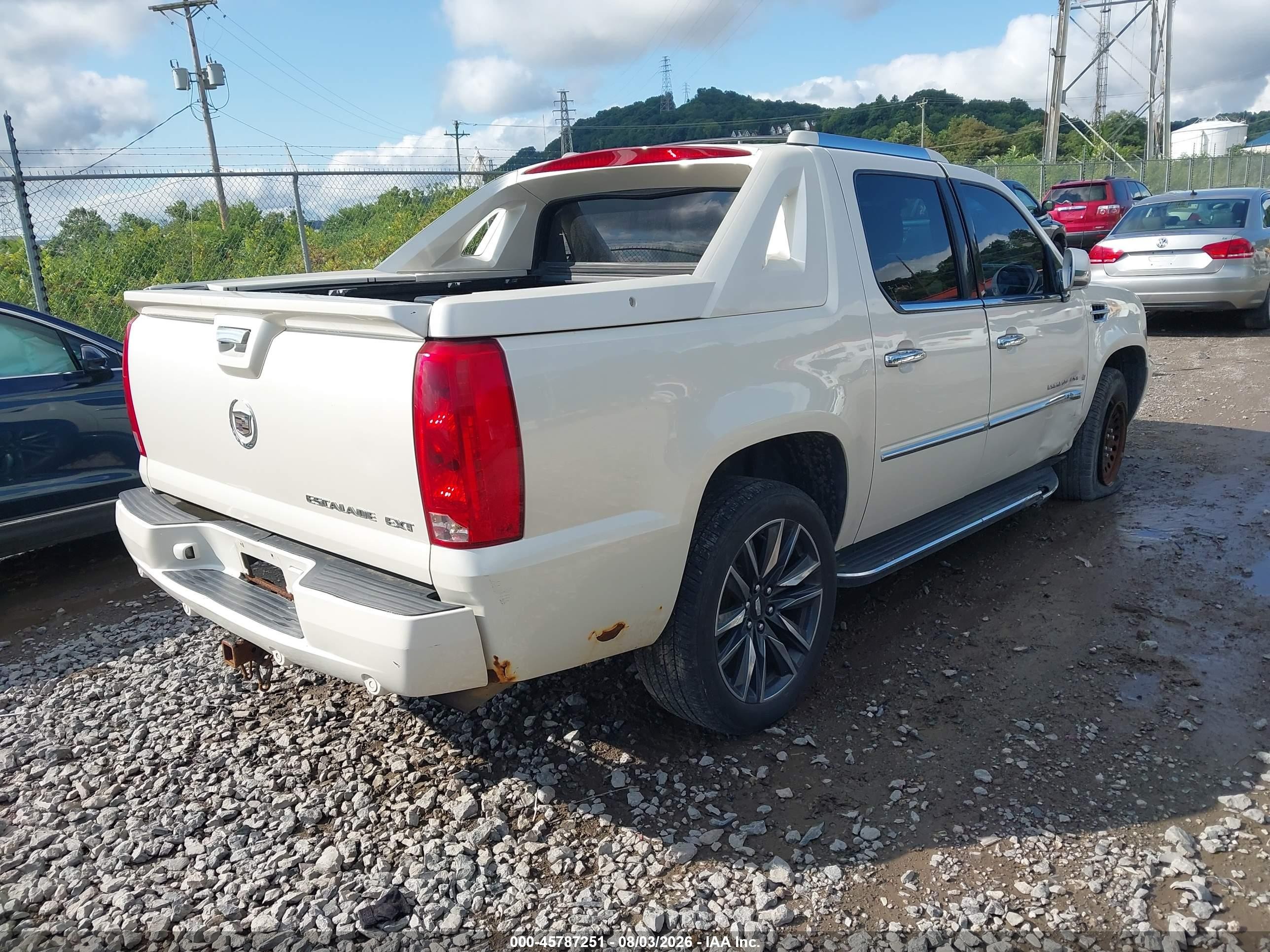 2007 Cadillac Escalade Ext Standard White vin: 3GYFK62867G133162