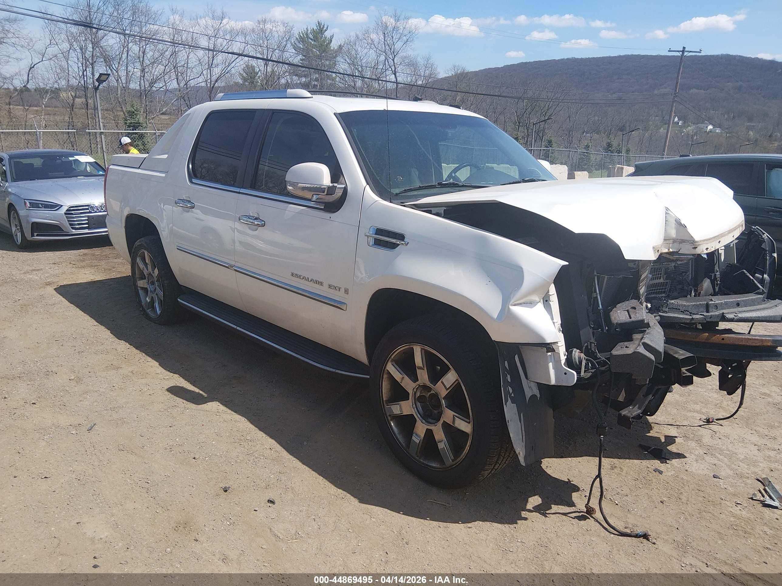 2008 Cadillac Escalade Ext Standard White vin: 3GYFK62878G292970