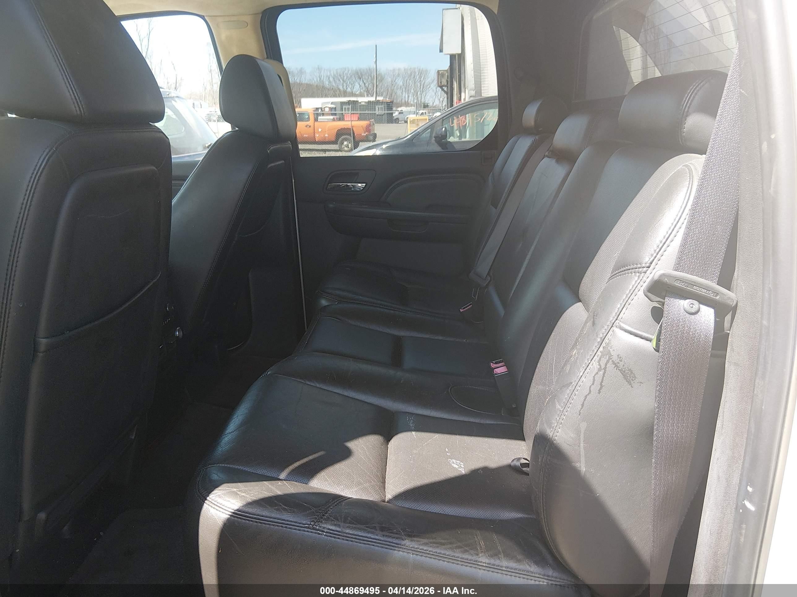 2008 Cadillac Escalade Ext Standard White vin: 3GYFK62878G292970