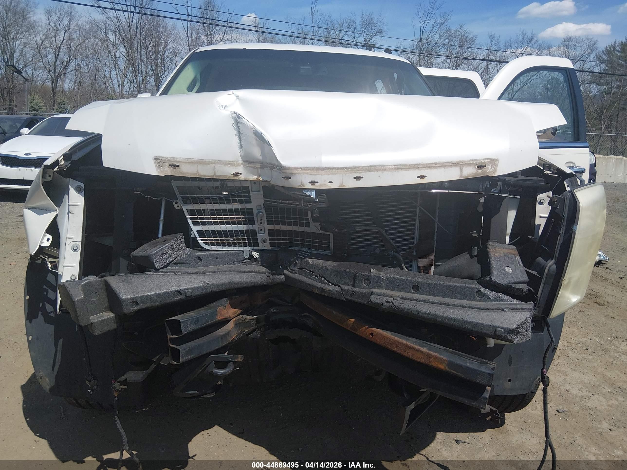 2008 Cadillac Escalade Ext Standard White vin: 3GYFK62878G292970