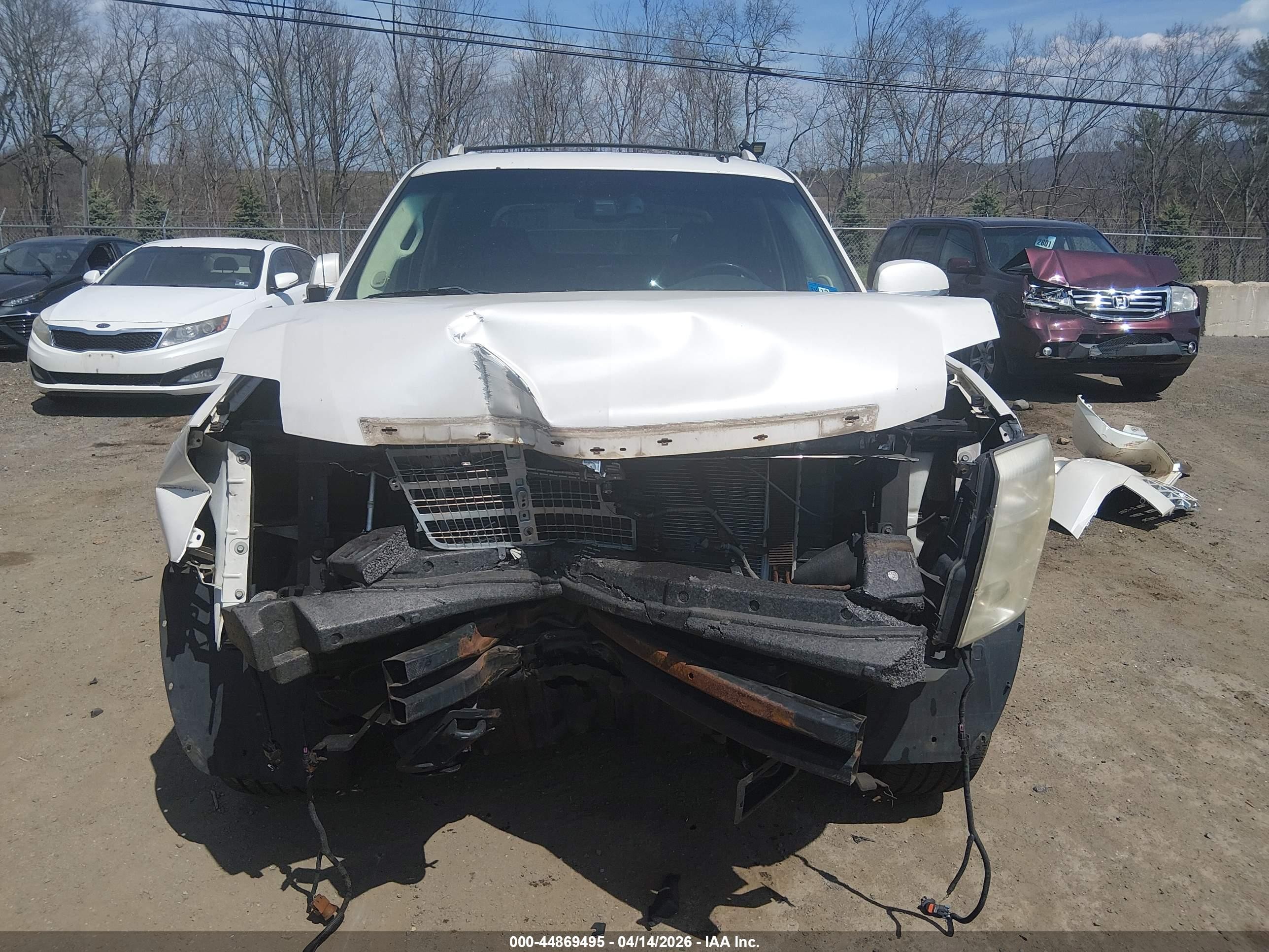 2008 Cadillac Escalade Ext Standard White vin: 3GYFK62878G292970