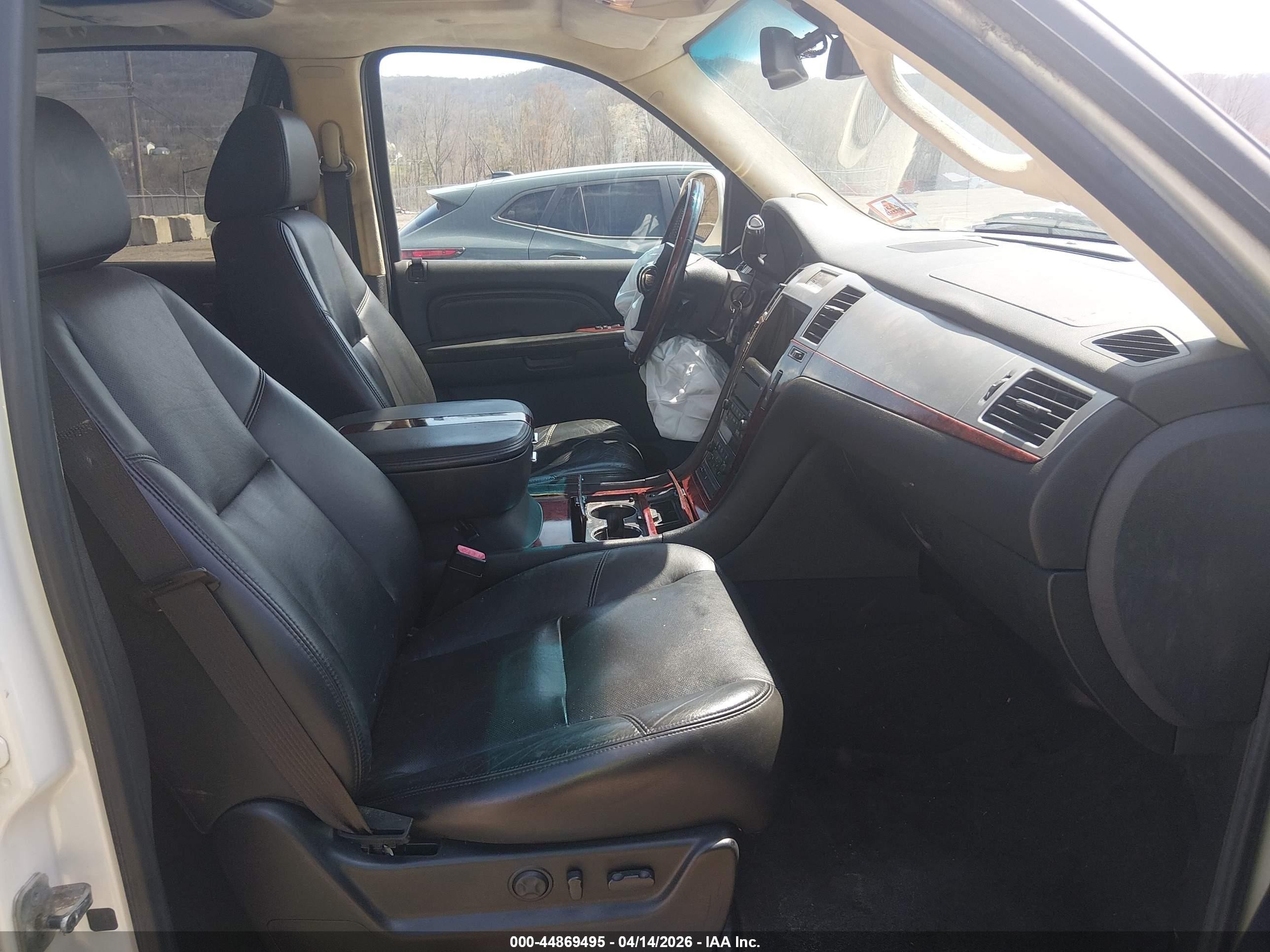 2008 Cadillac Escalade Ext Standard White vin: 3GYFK62878G292970