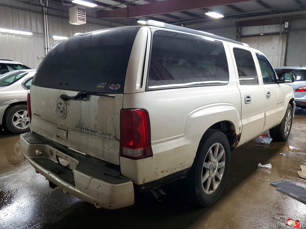 2005 Cadillac Escalade Esv White vin: 3GYFK66N05G214736