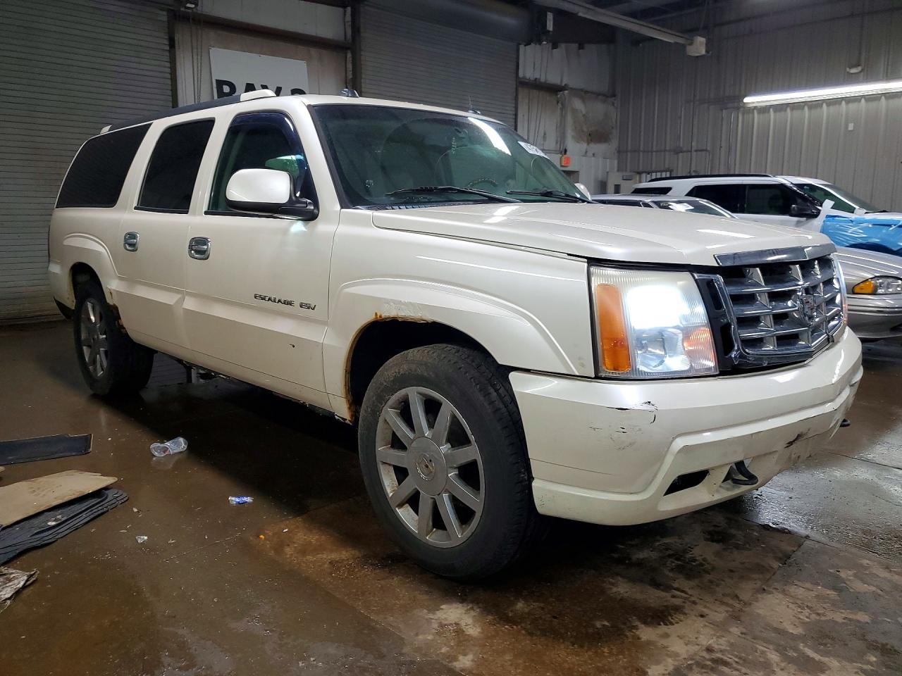 2005 Cadillac Escalade Esv White vin: 3GYFK66N05G214736