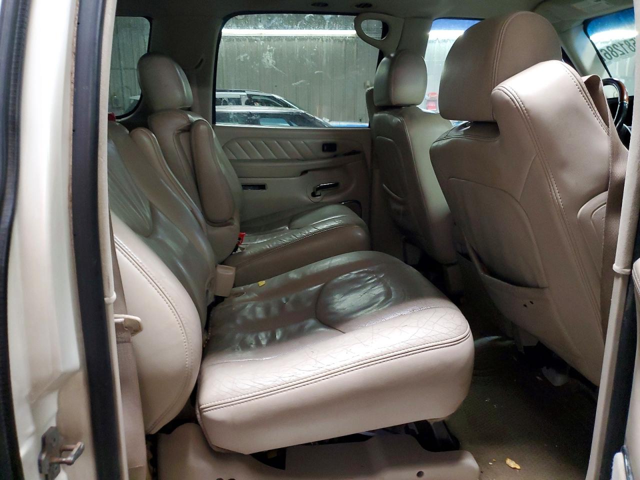 2005 Cadillac Escalade Esv White vin: 3GYFK66N05G214736