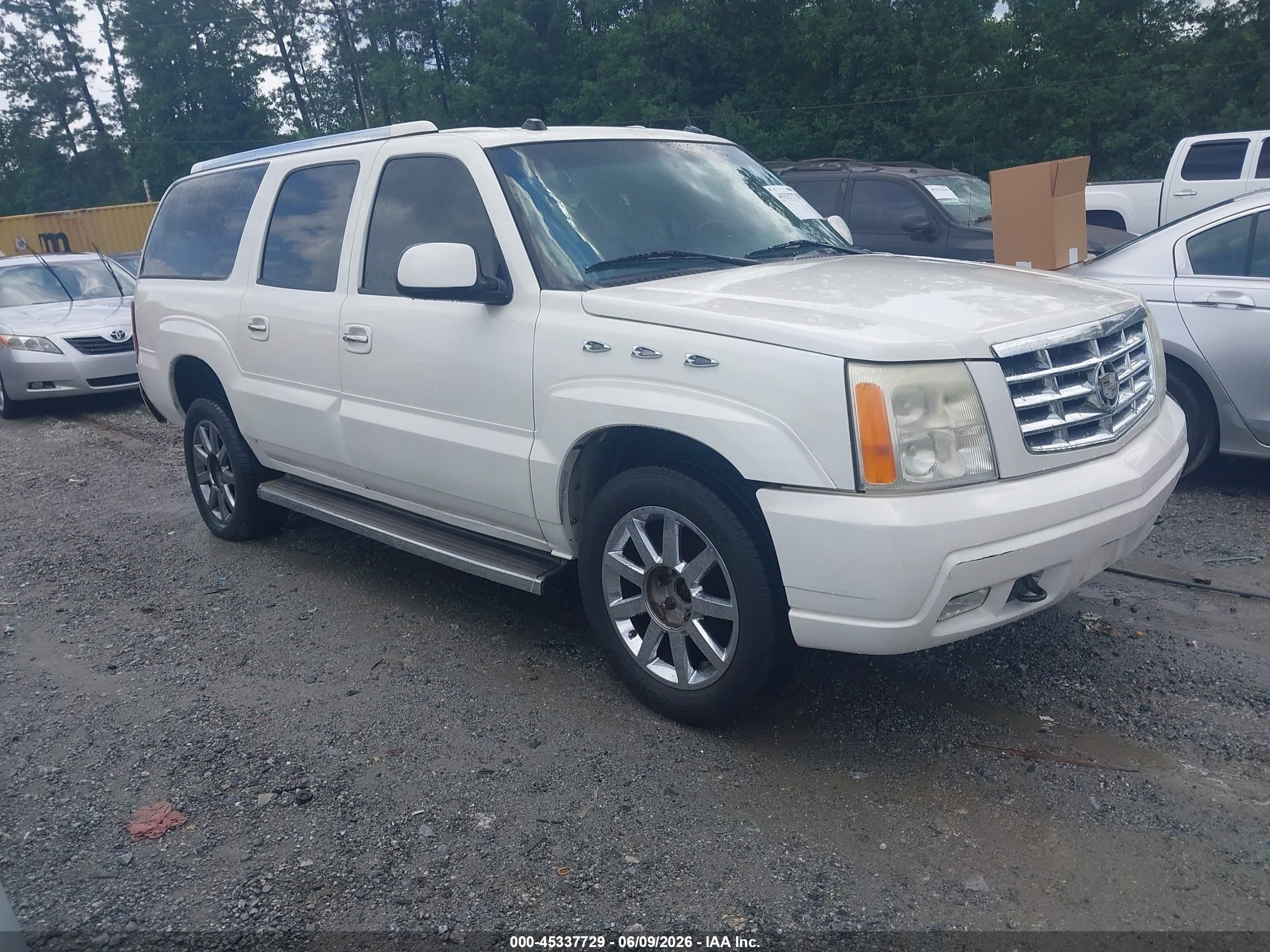 2005 Cadillac Escalade Esv Platinum Edition White vin: 3GYFK66N05G244755