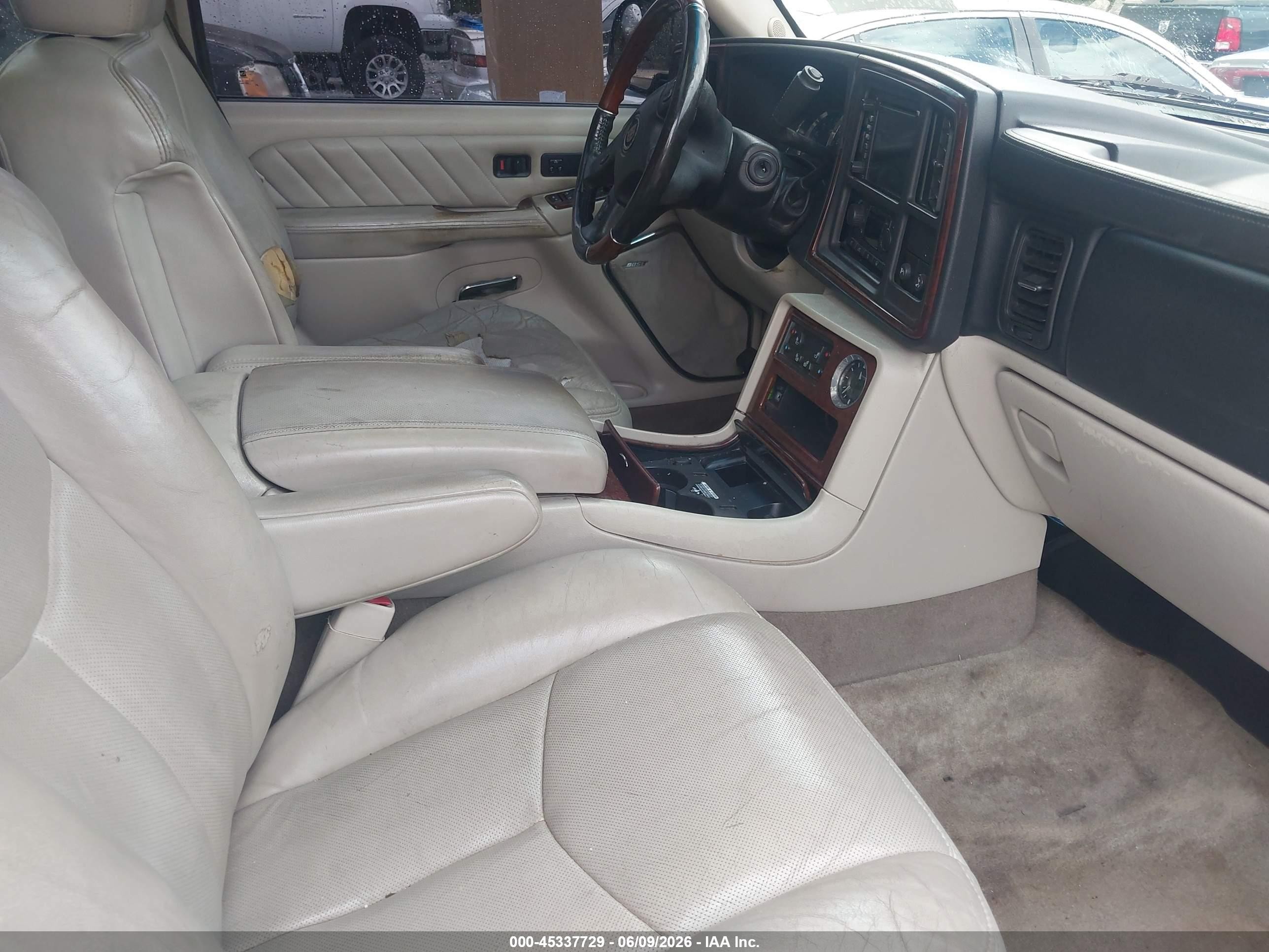 2005 Cadillac Escalade Esv Platinum Edition White vin: 3GYFK66N05G244755
