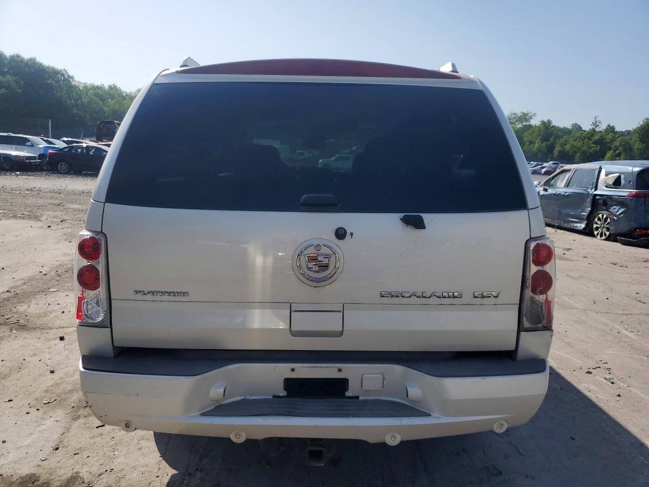 2006 Cadillac Escalade Esv White vin: 3GYFK66N16G134945