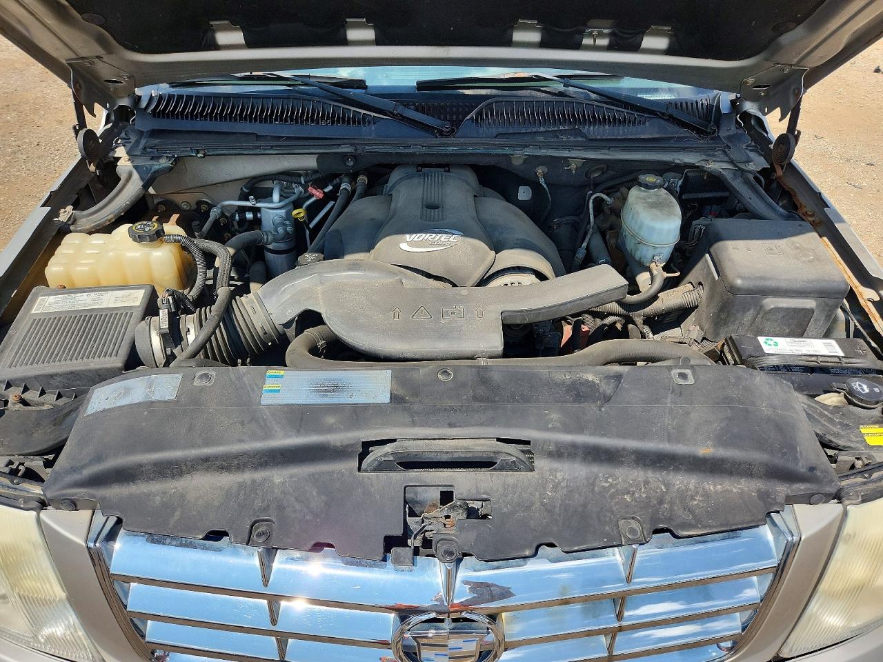 2005 Cadillac Escalade Esv Beige vin: 3GYFK66N25G163868