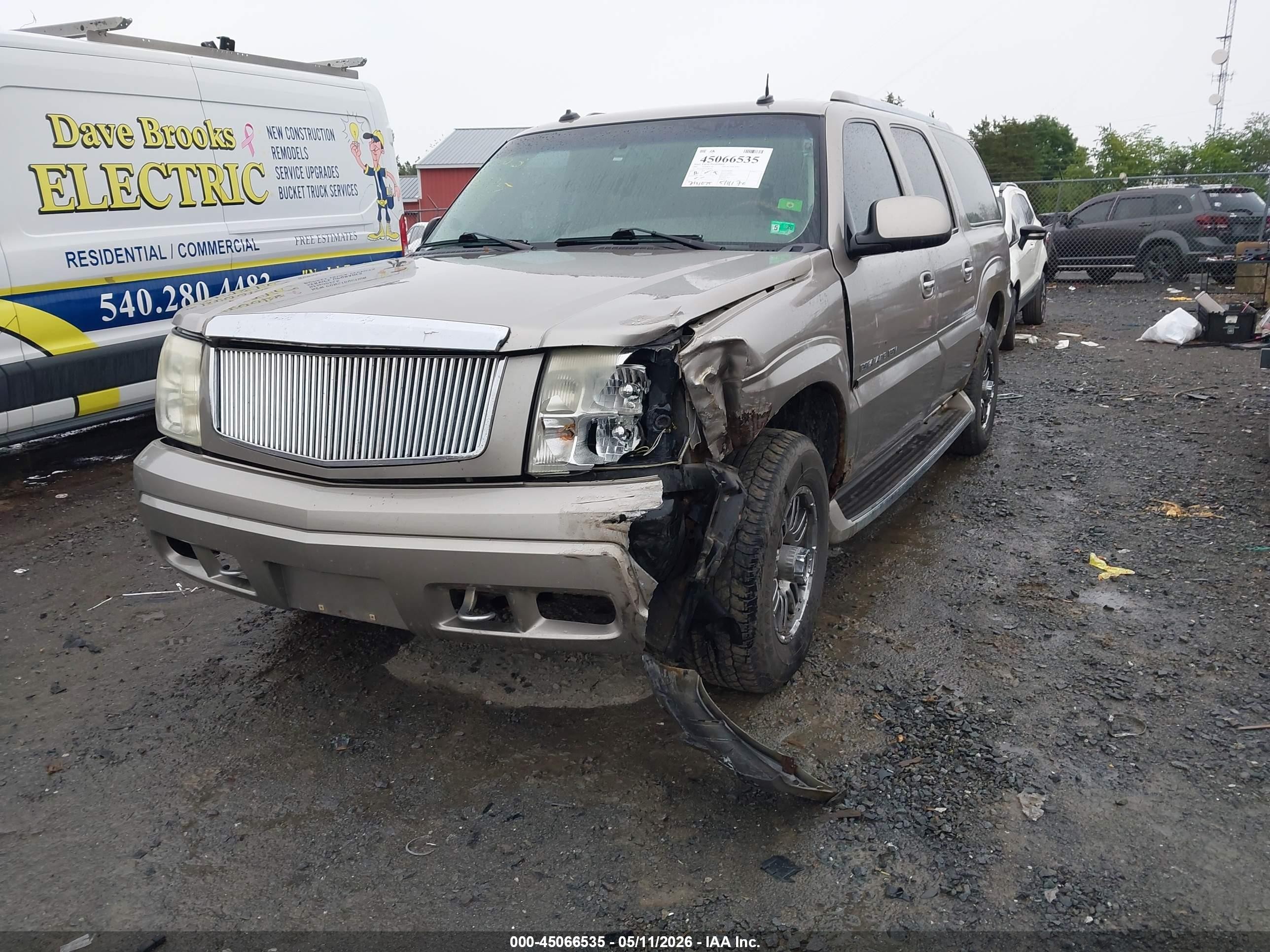 2003 Cadillac Escalade Esv Standard Gold vin: 3GYFK66N33G289993