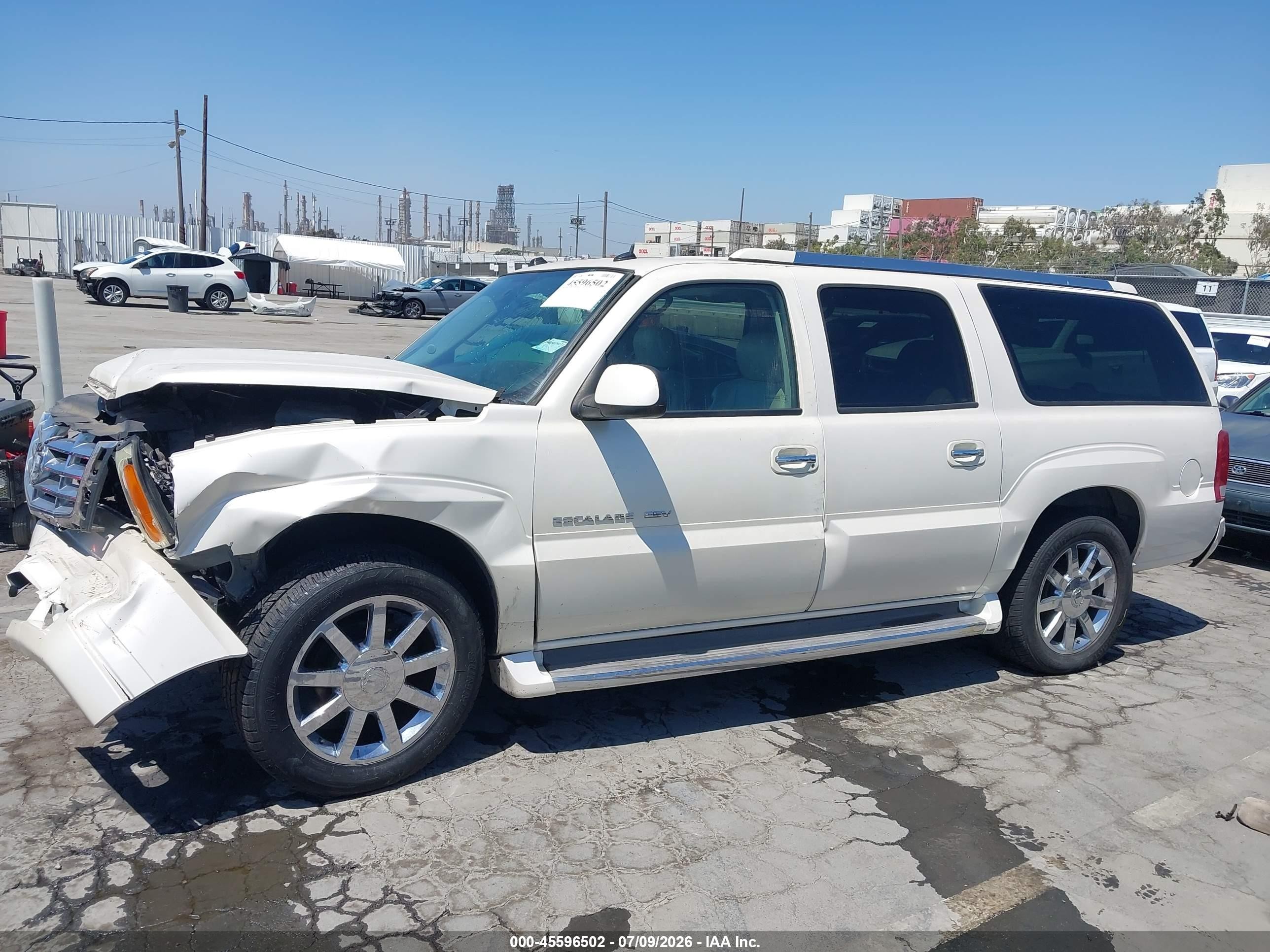 2004 Cadillac Escalade Esv Platinum Edition White vin: 3GYFK66N34G340040