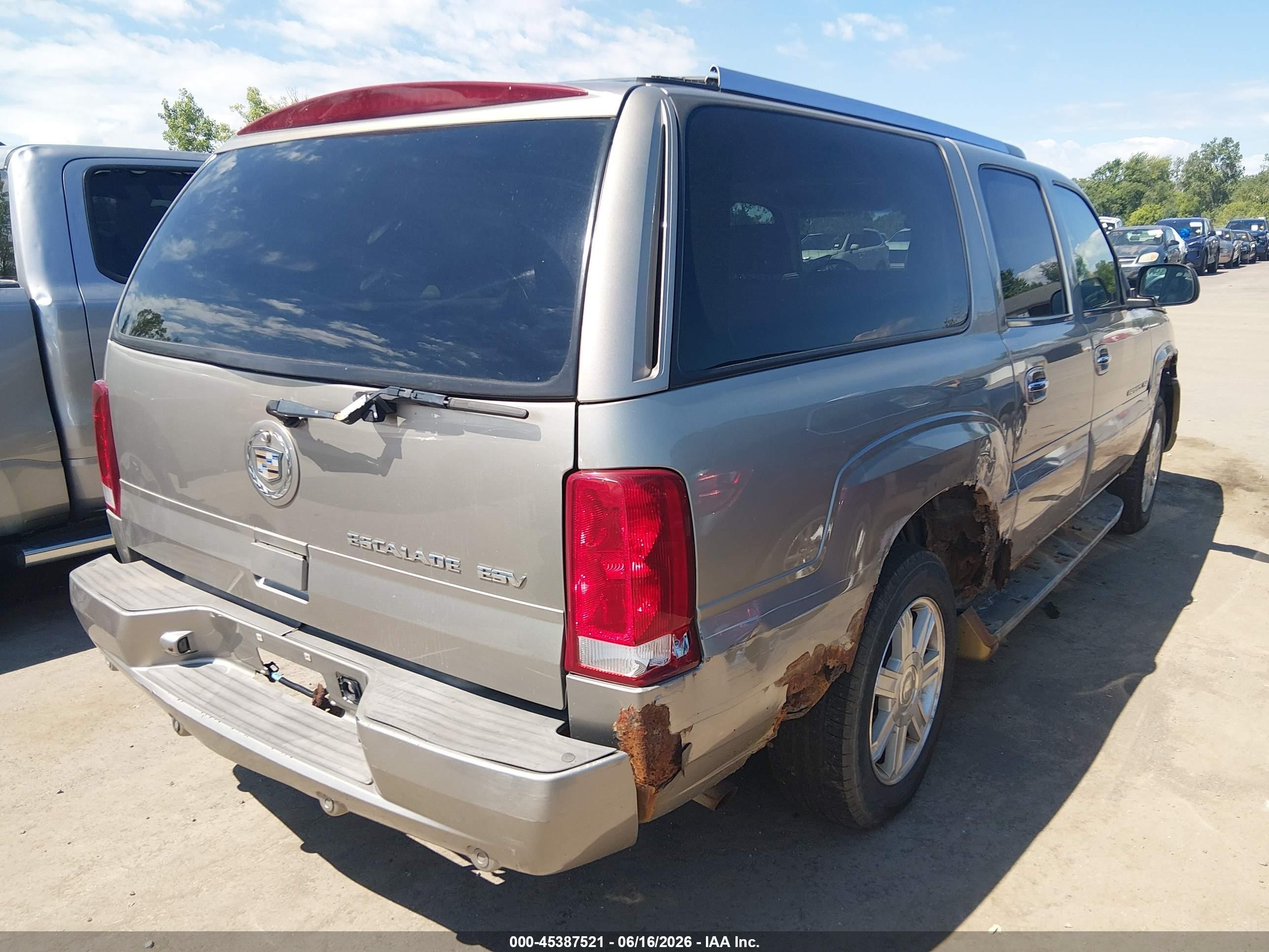 2003 Cadillac Escalade Esv Standard Tan vin: 3GYFK66N43G332933